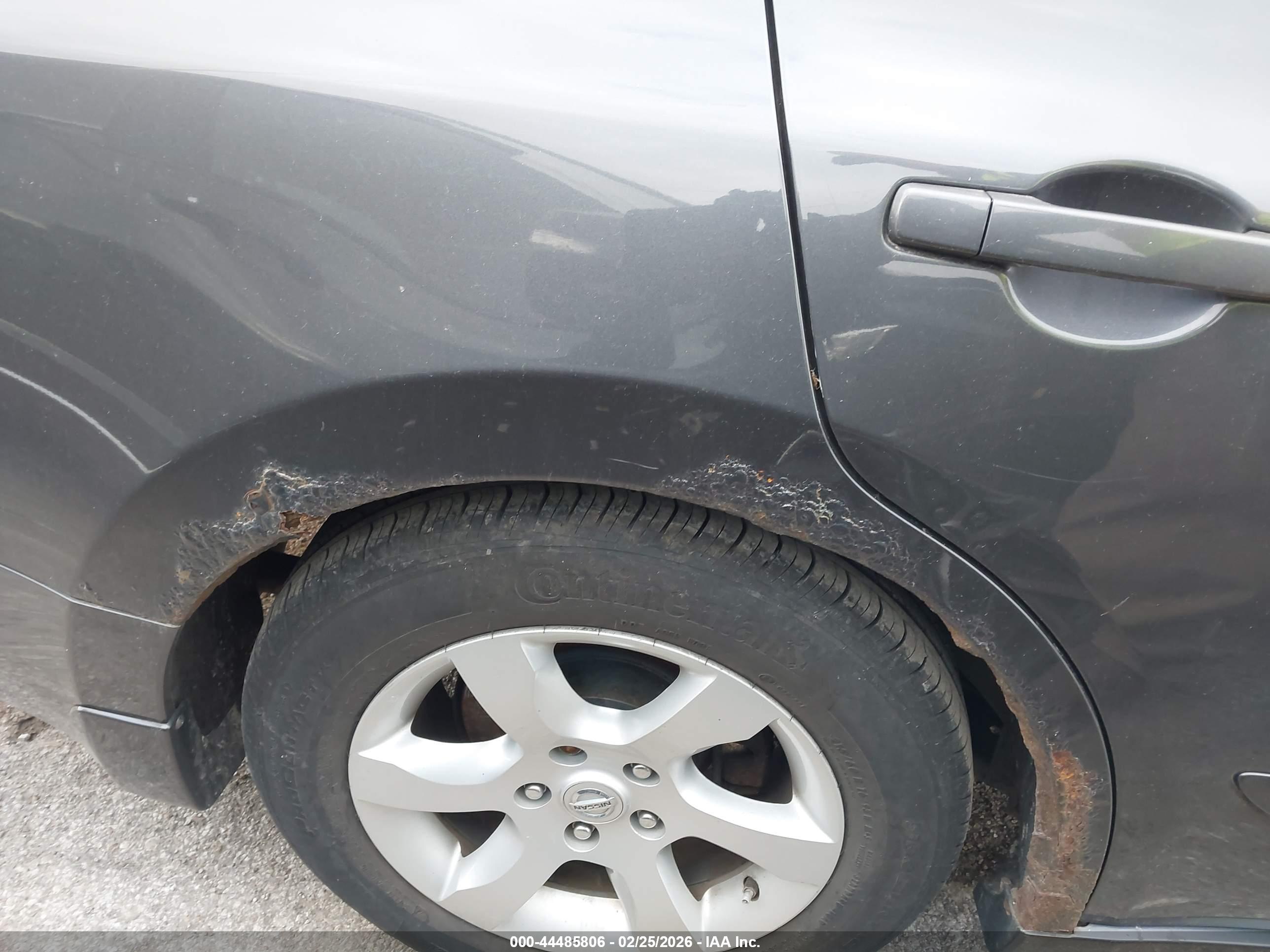 NISSAN ALTIMA image 6