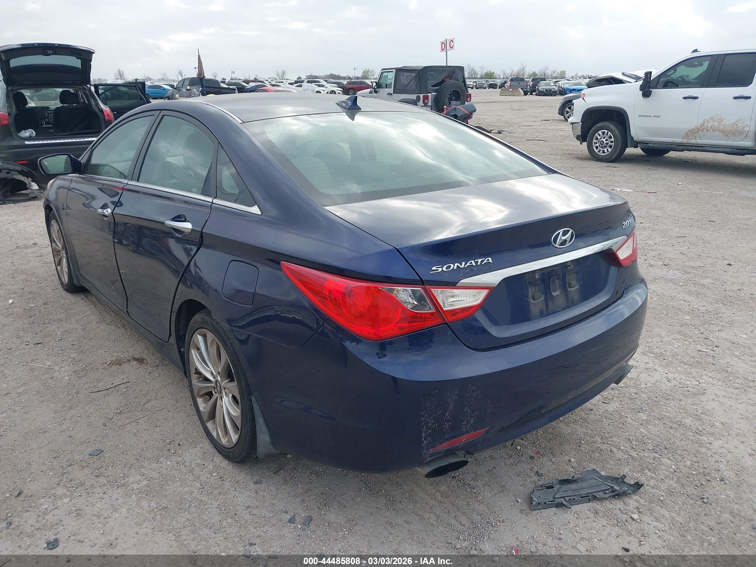 HYUNDAI SONATA image 3