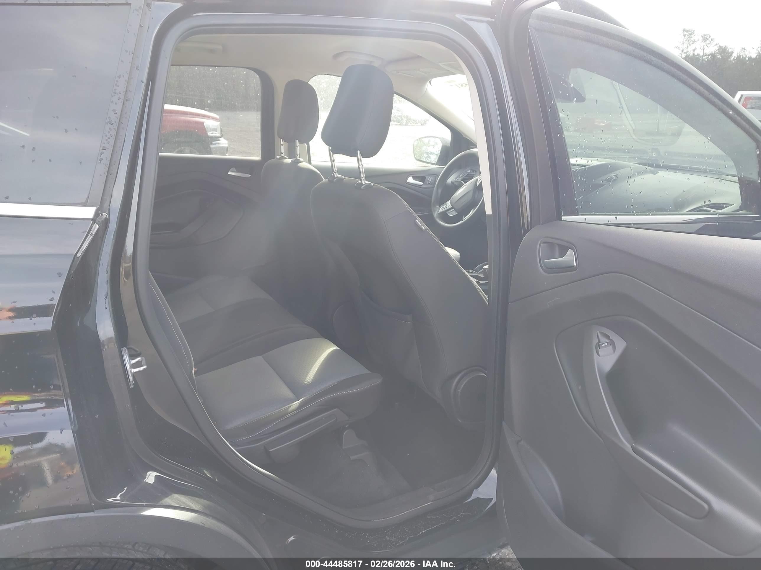 FORD ESCAPE image 8