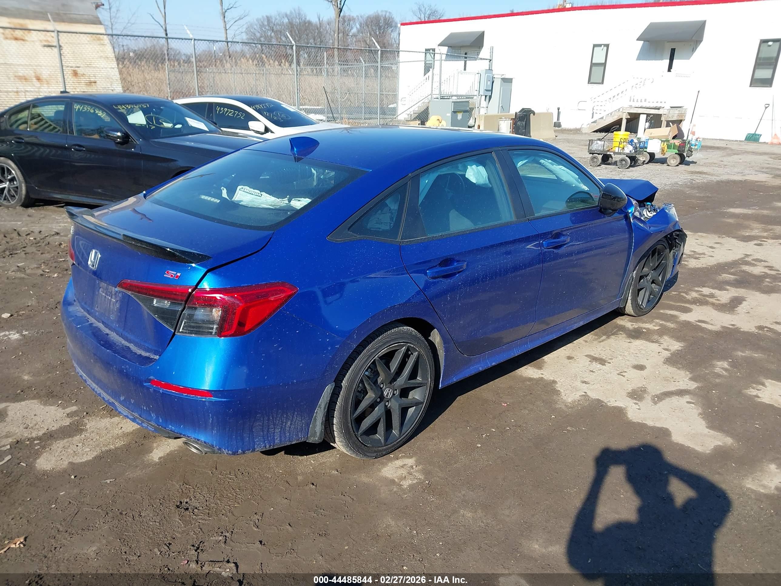 HONDA CIVIC image 4