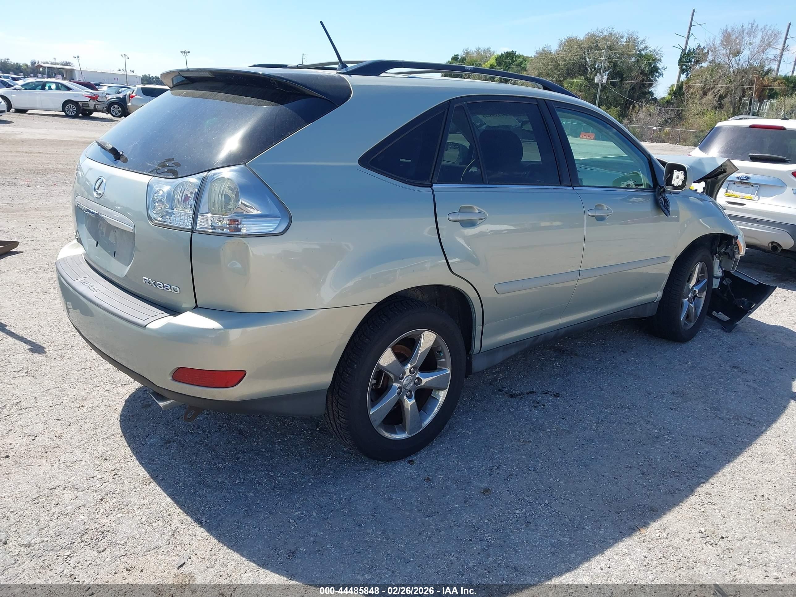 LEXUS RX image 4