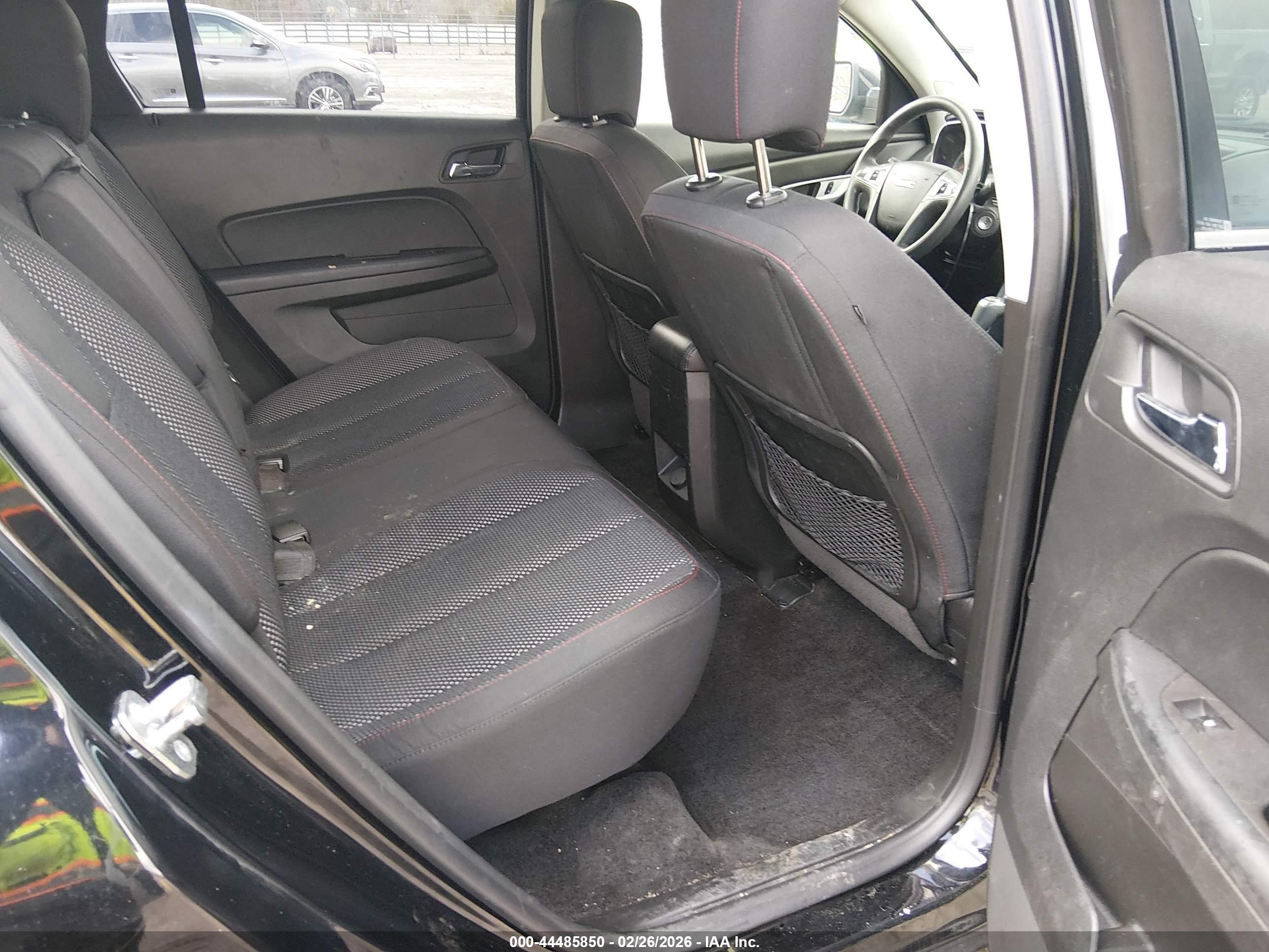 GMC TERRAIN image 8