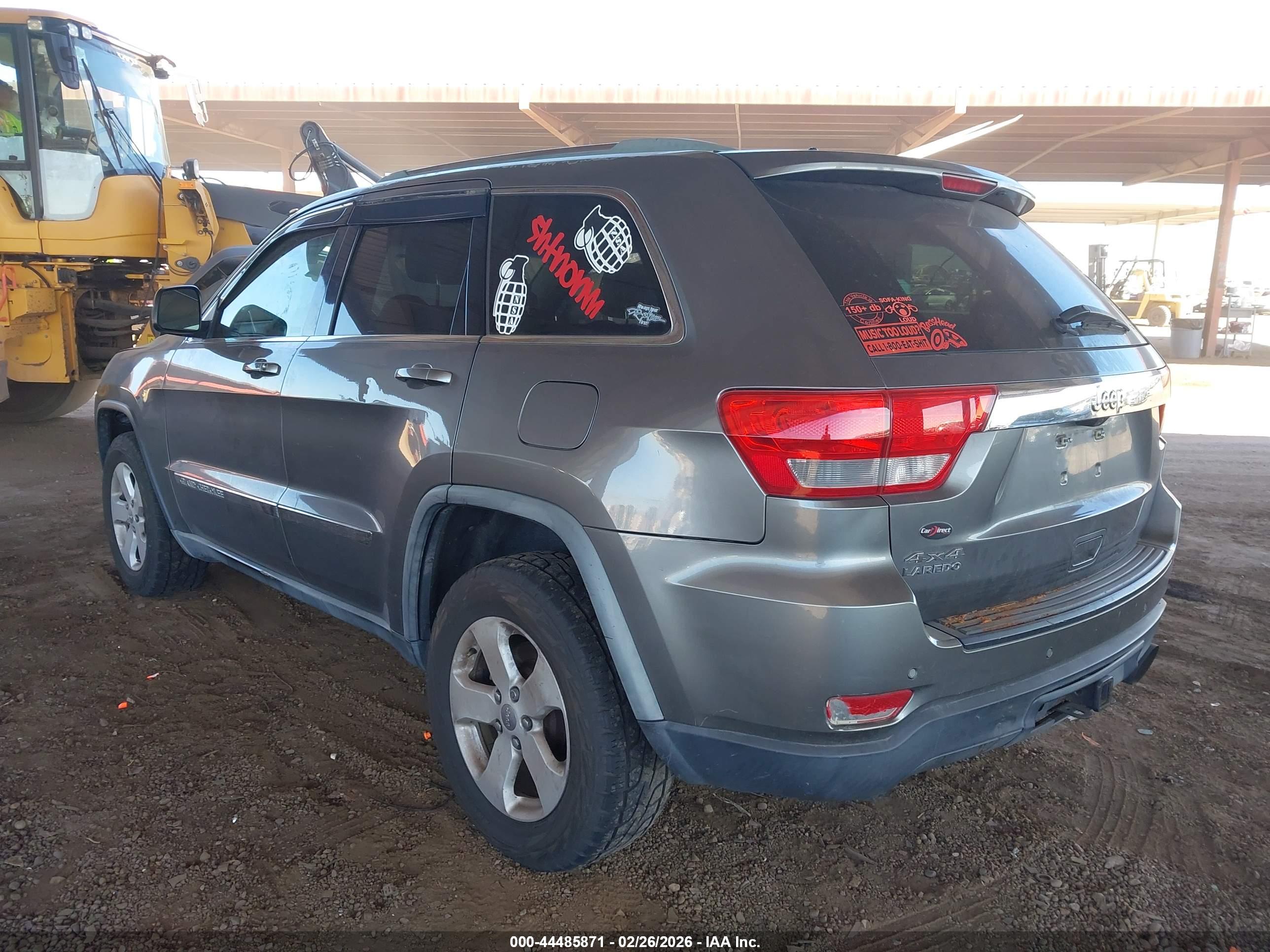 JEEP GRAND image 3