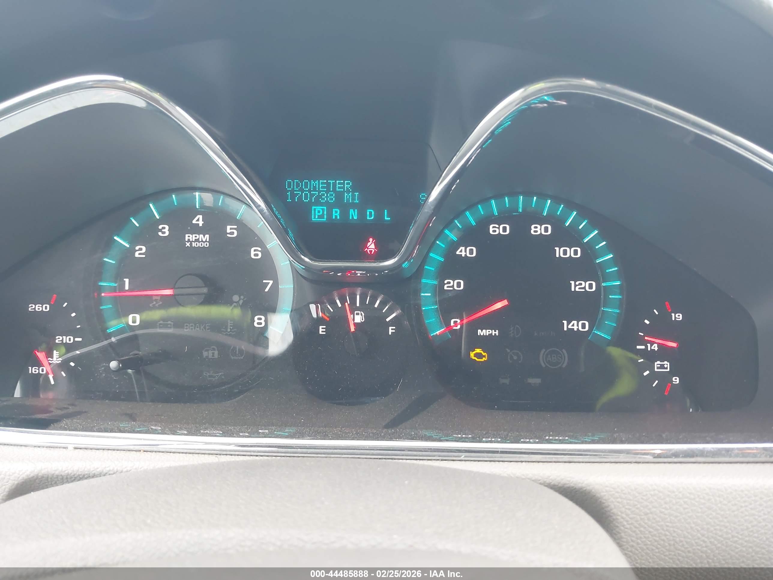 CHEVROLET TRAVERSE image 7