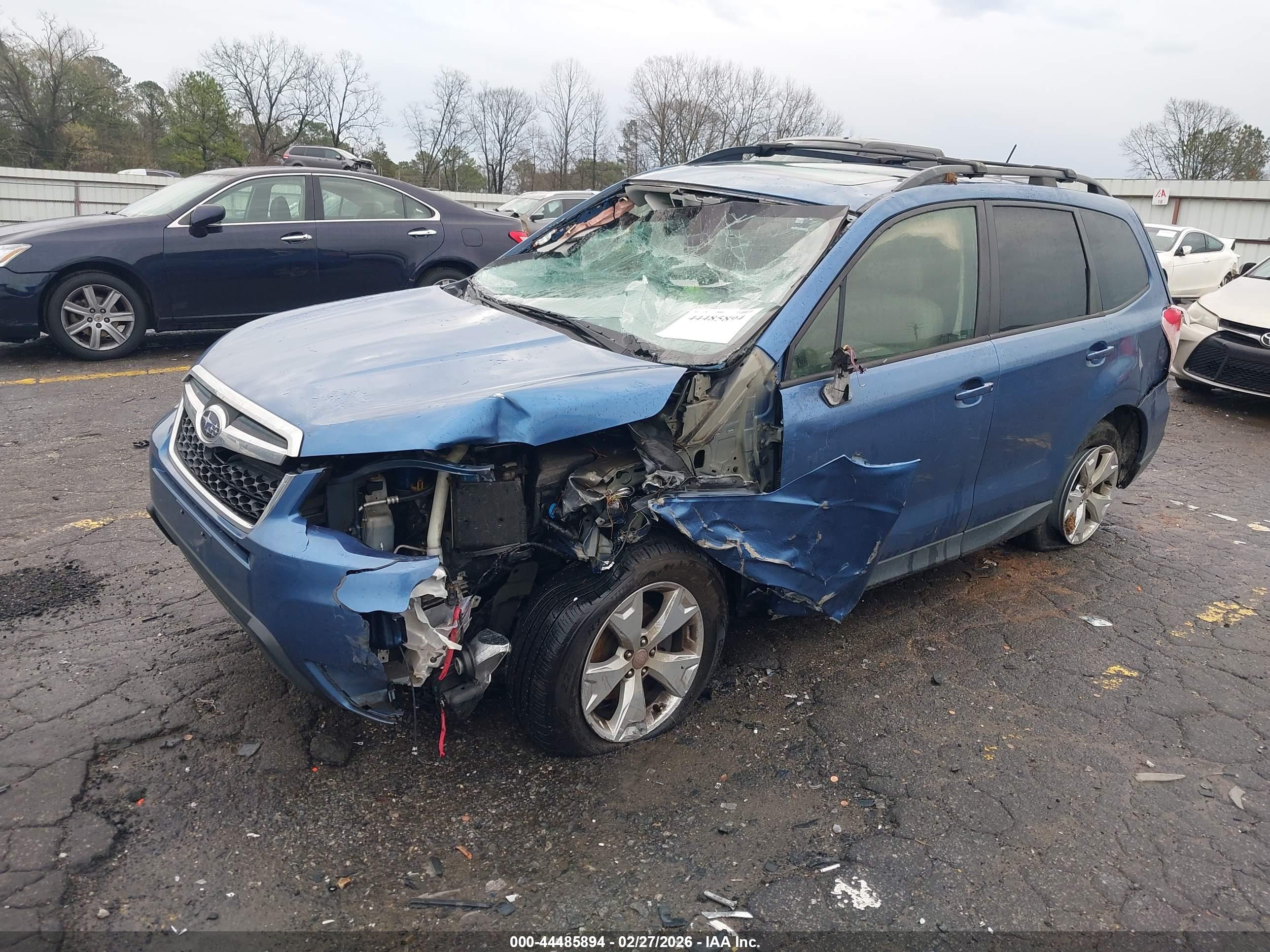 SUBARU FORESTER image 2