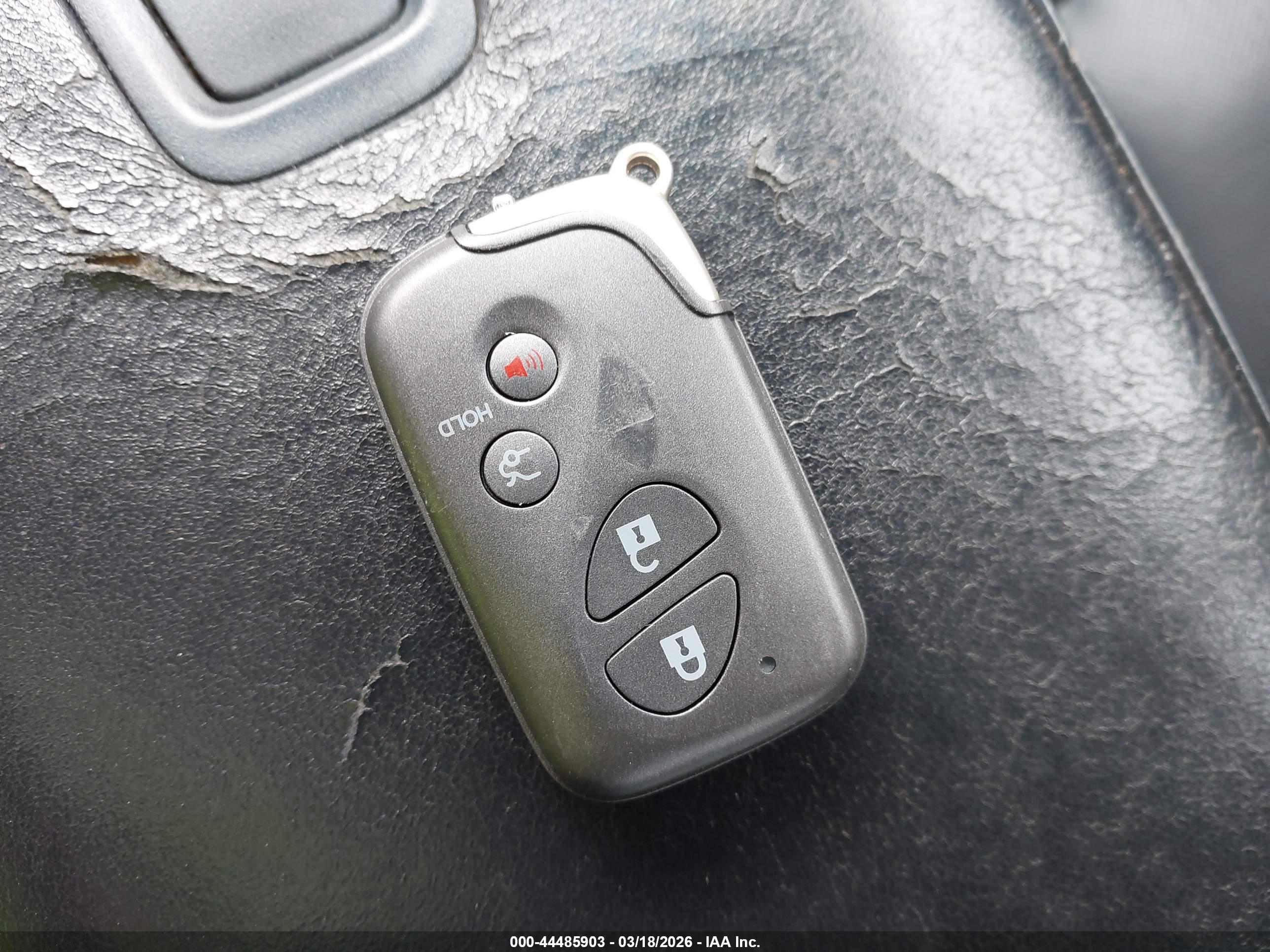 LEXUS ES image 11