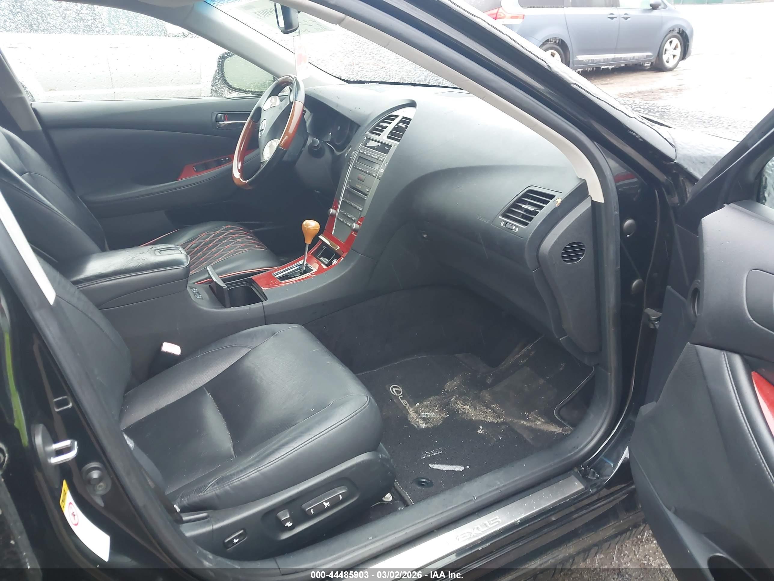 LEXUS ES image 5