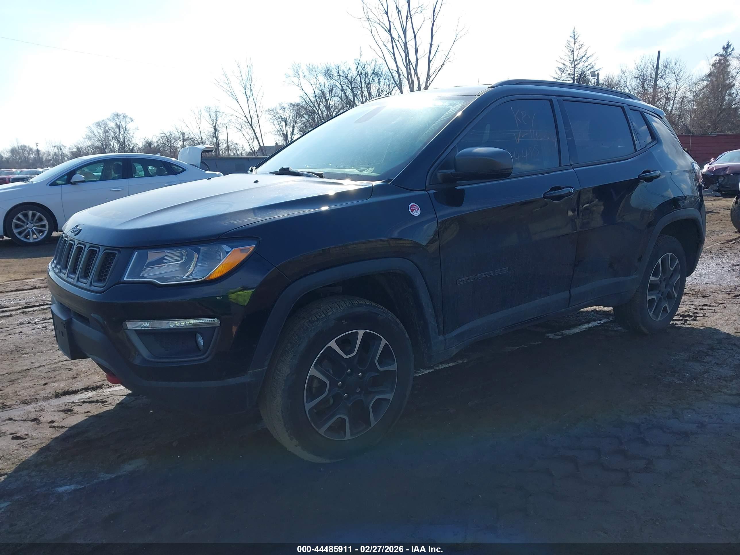 JEEP COMPASS image 2