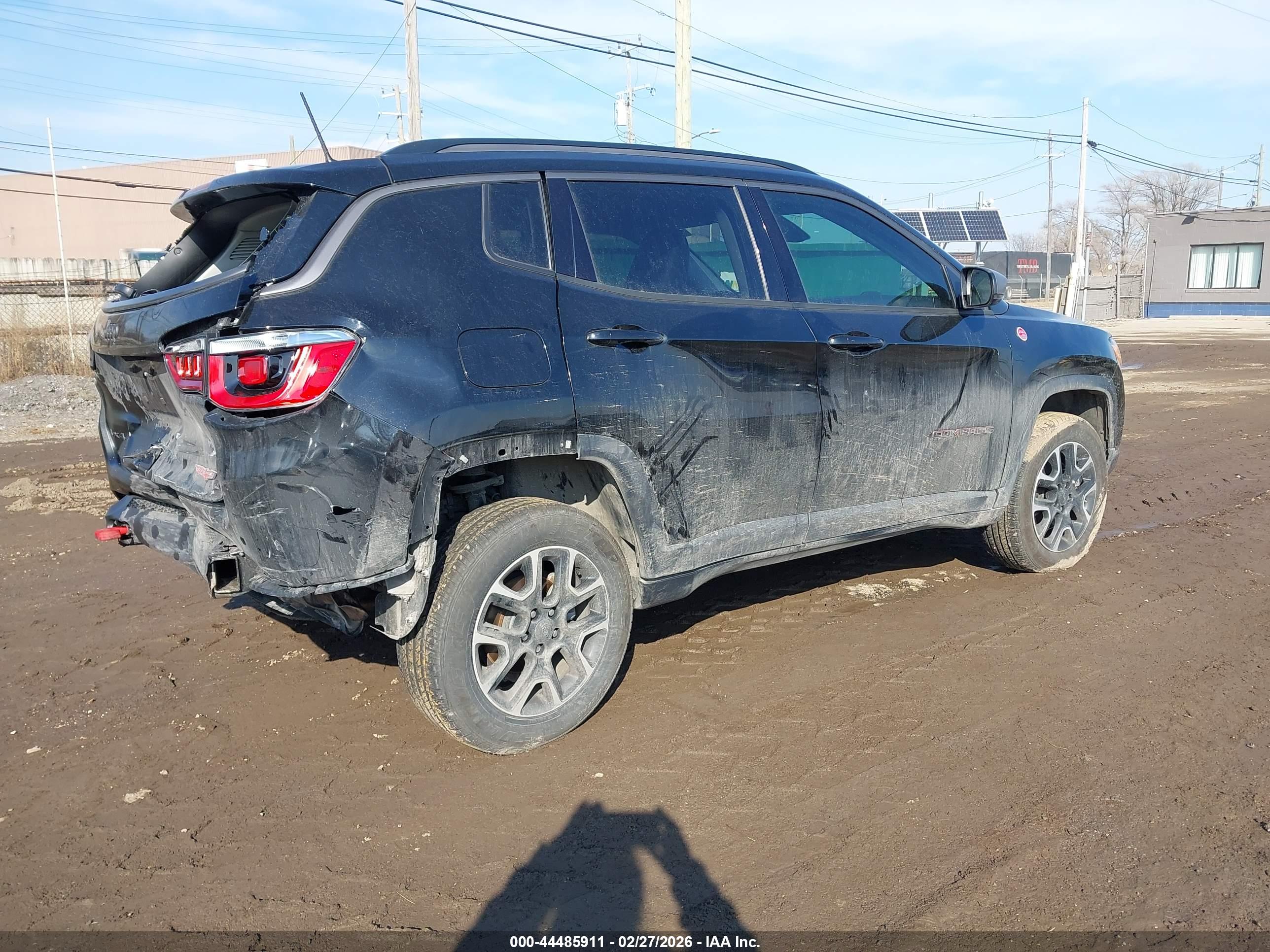 JEEP COMPASS image 4