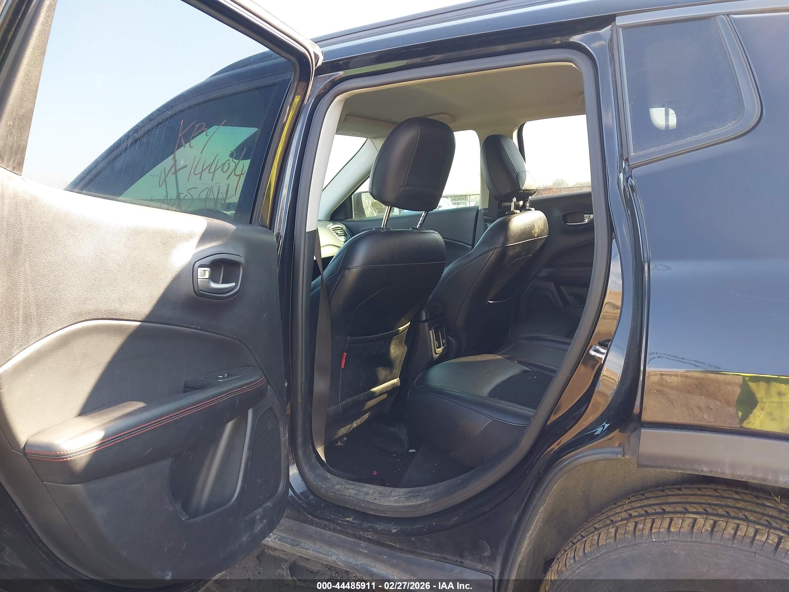 JEEP COMPASS image 8