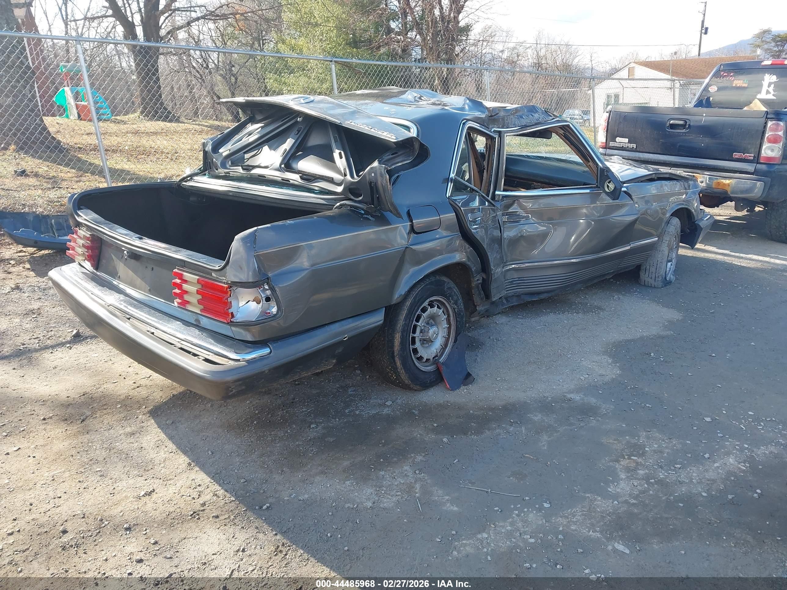 MERCEDES-BENZ 300 image 4