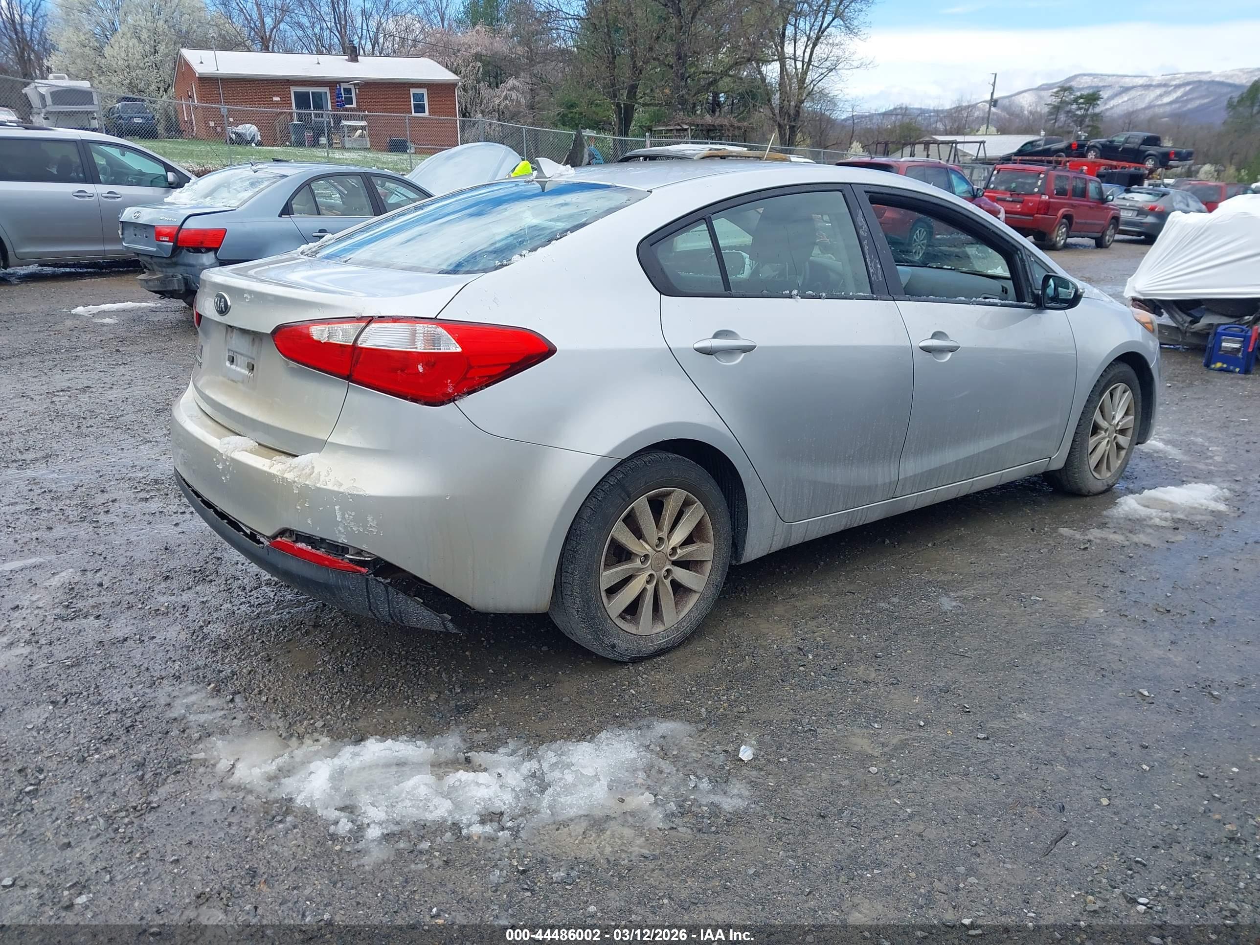 KIA FORTE image 4