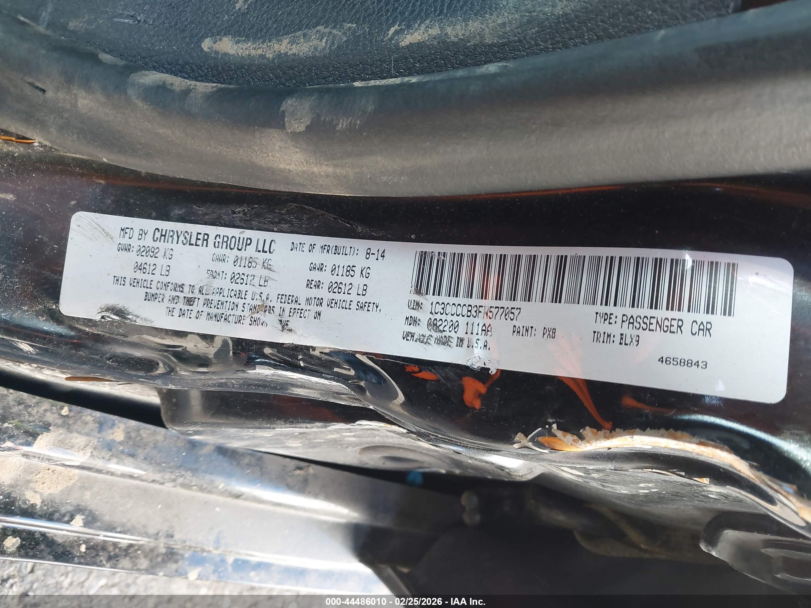 CHRYSLER 200 image 9