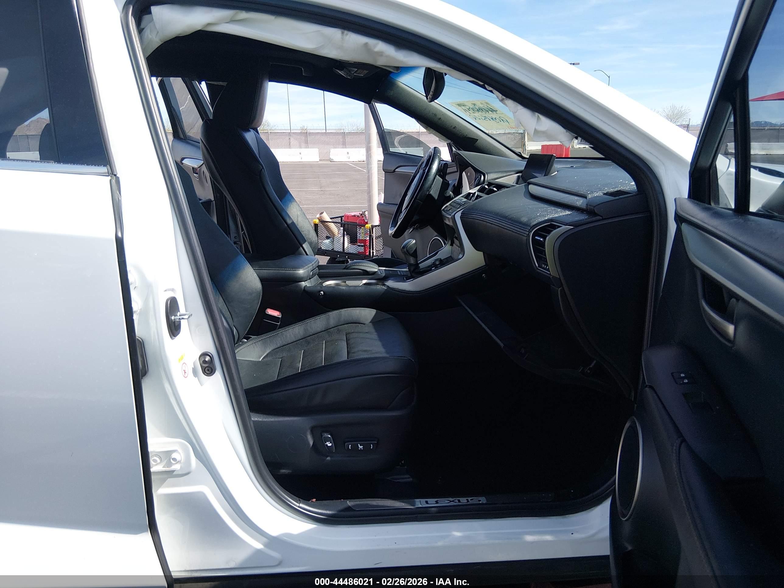 LEXUS NX image 5
