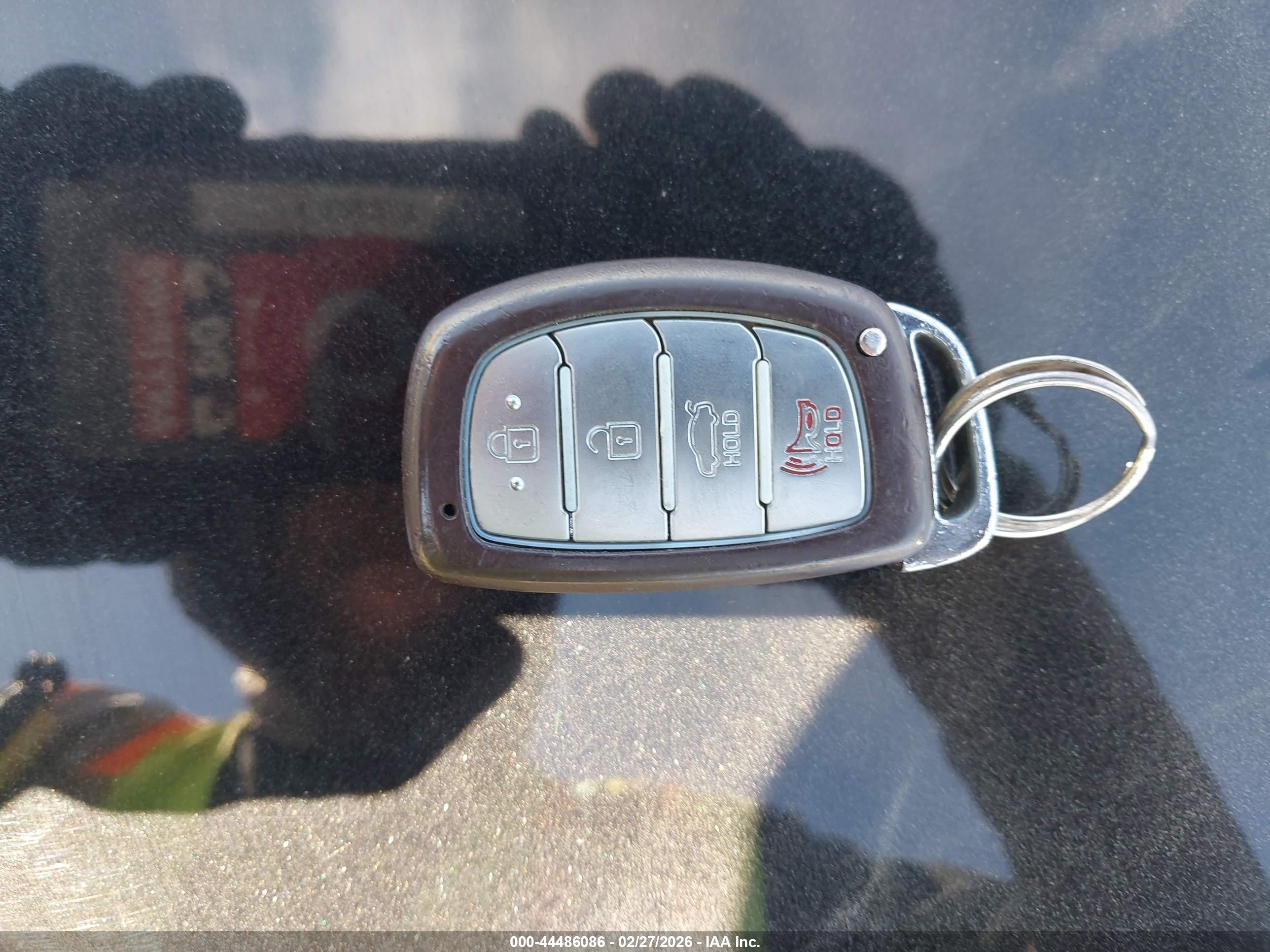 HYUNDAI SONATA image 11
