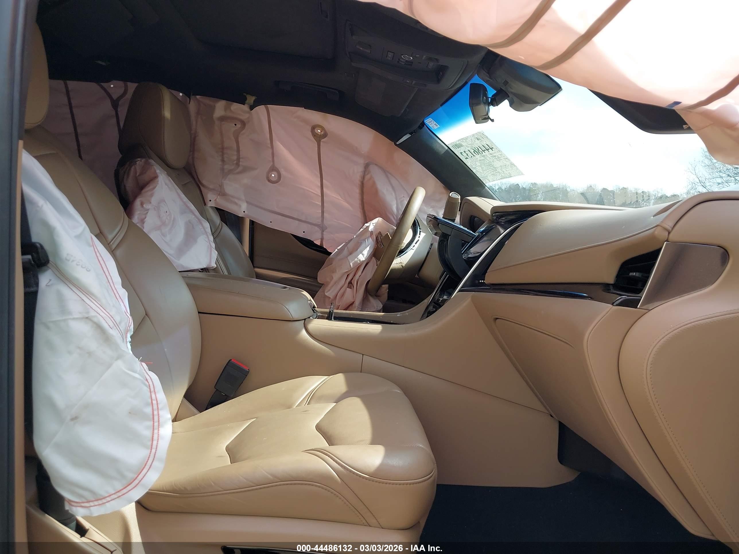 CADILLAC ESCALADE image 5
