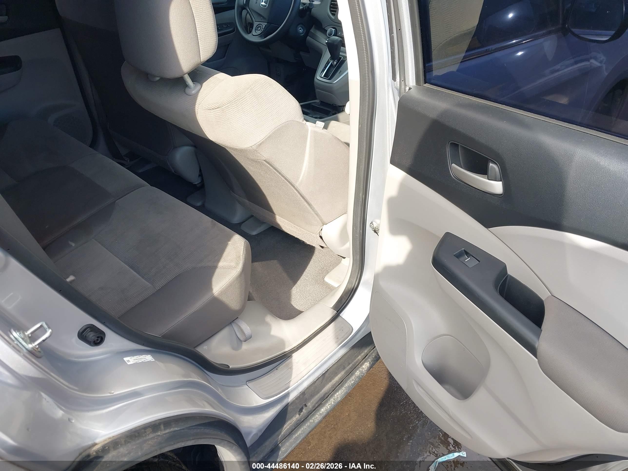HONDA CR-V image 8