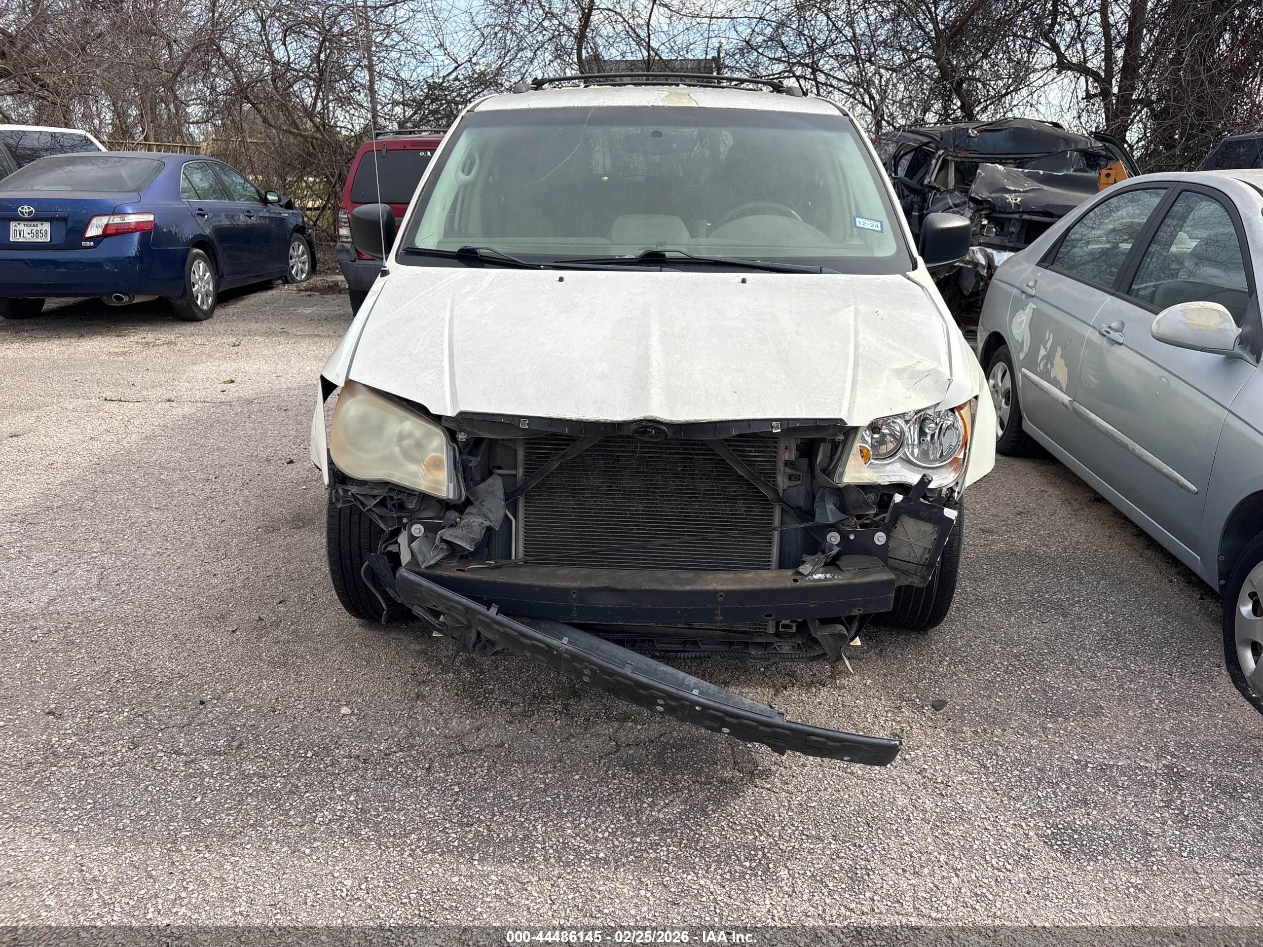 CHRYSLER TOWN image 6