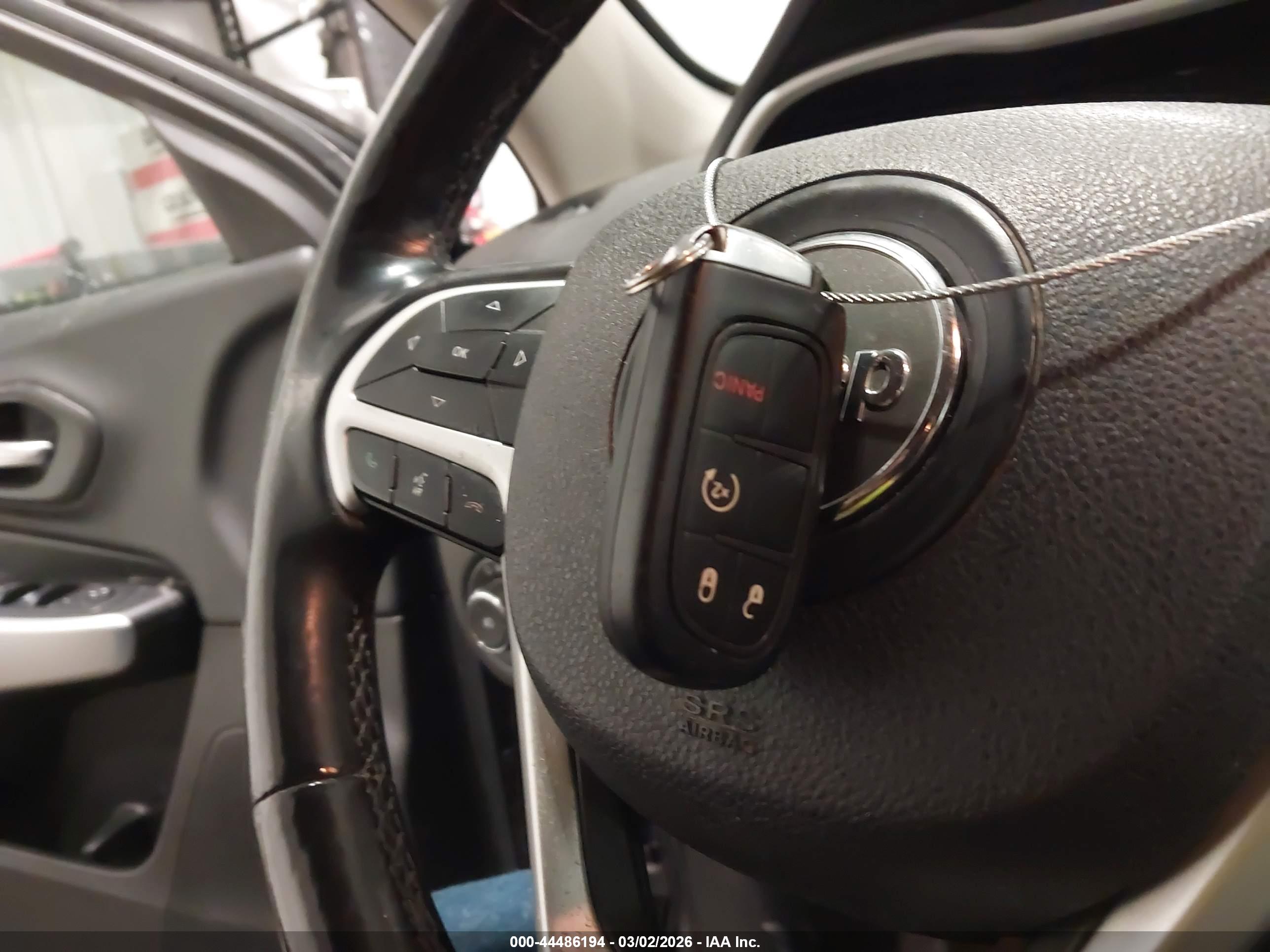 JEEP CHEROKEE image 11