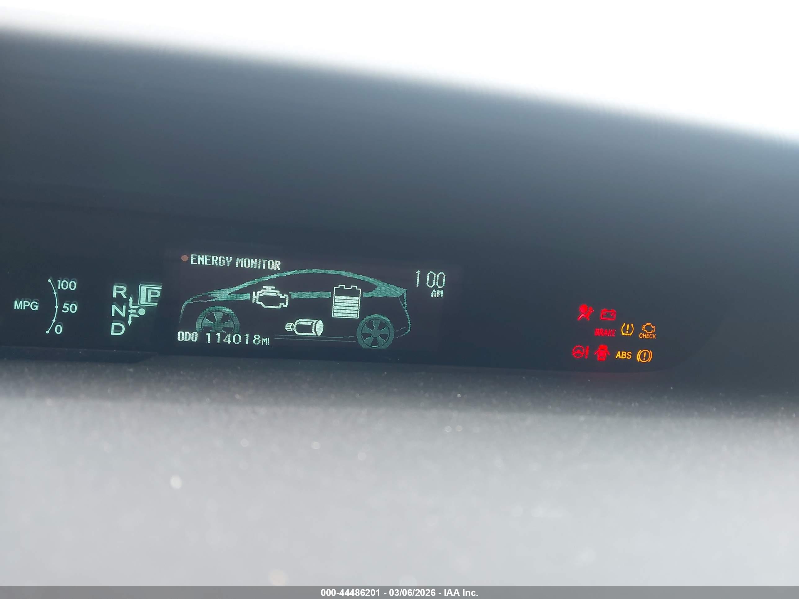 TOYOTA PRIUS image 7