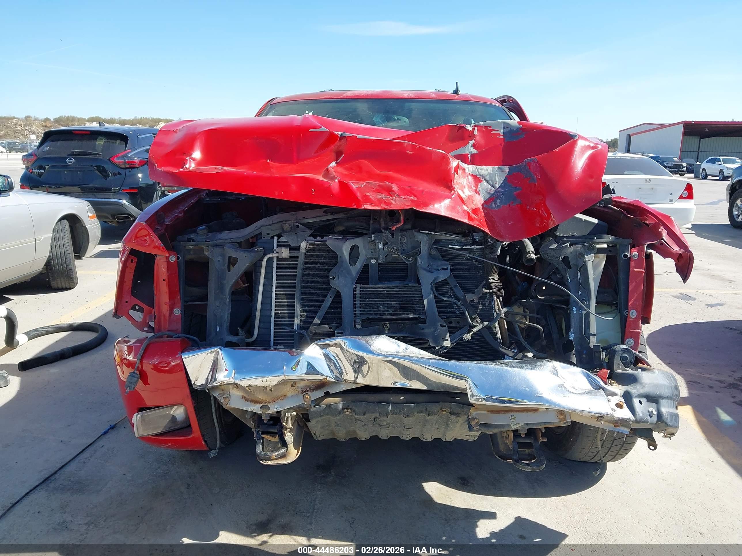 CHEVROLET SILVERADO image 6