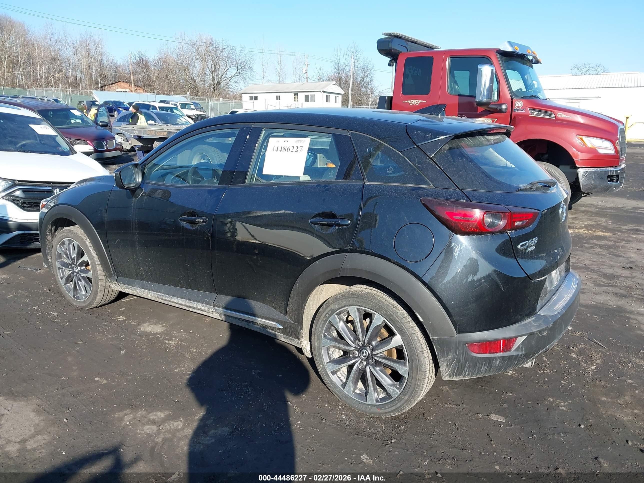 MAZDA CX-3 image 3