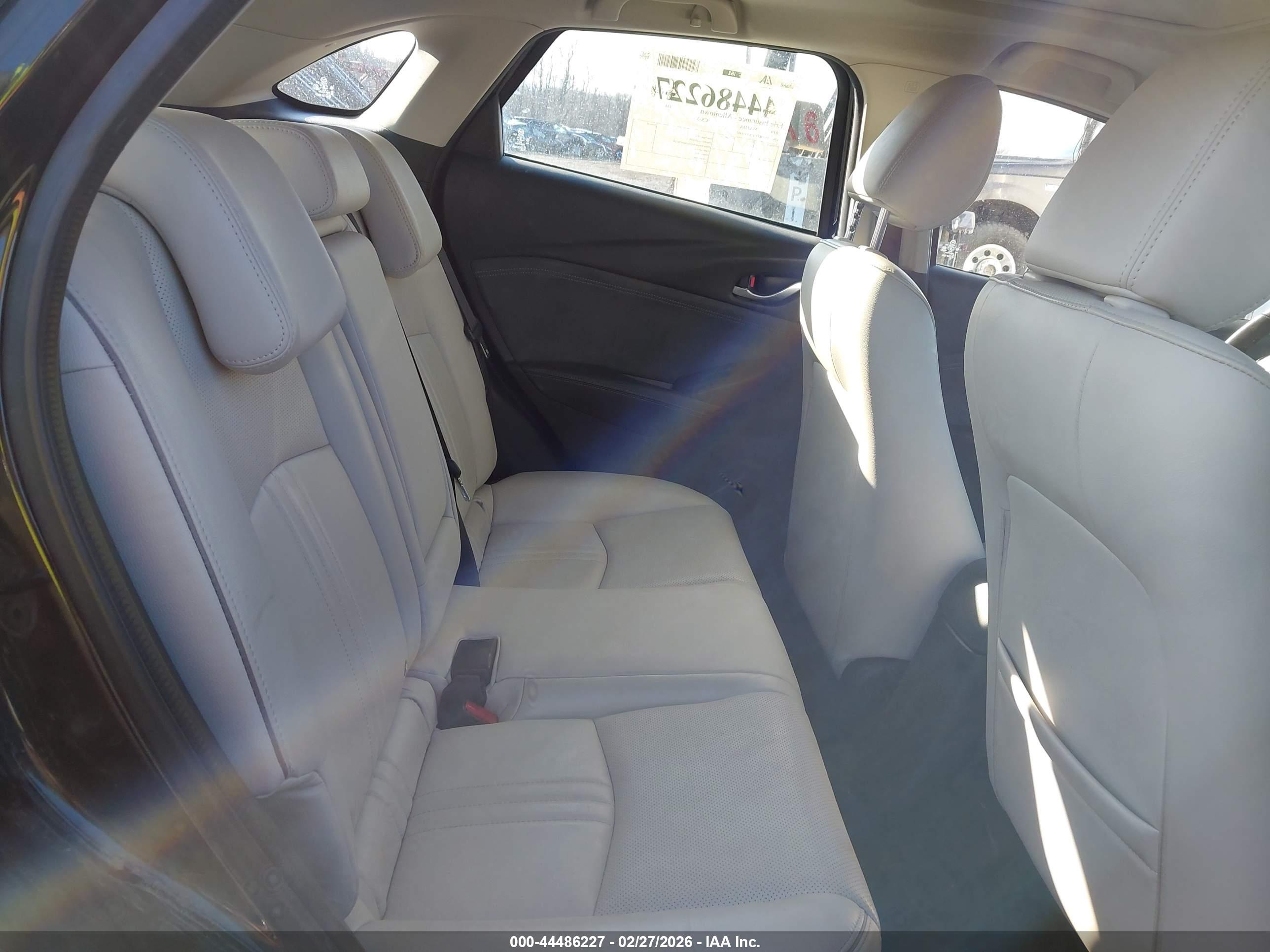 MAZDA CX-3 image 8