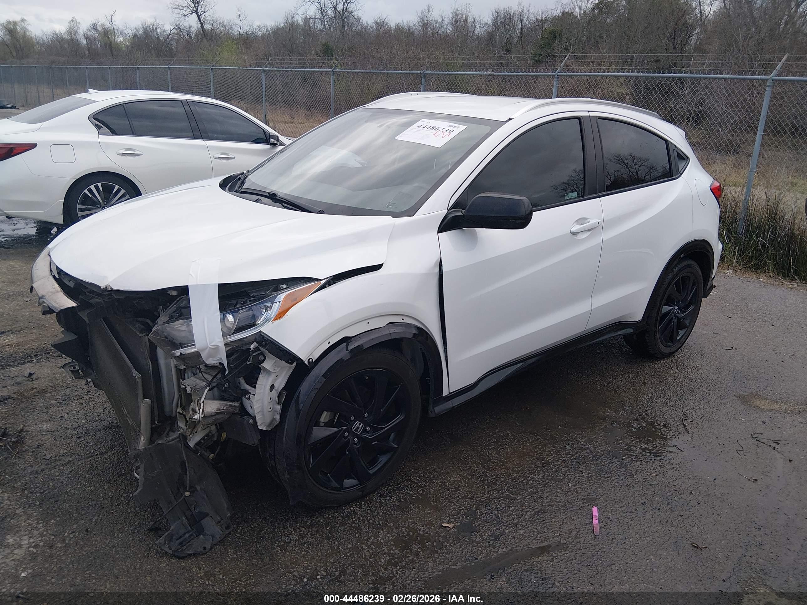 HONDA HR-V image 2