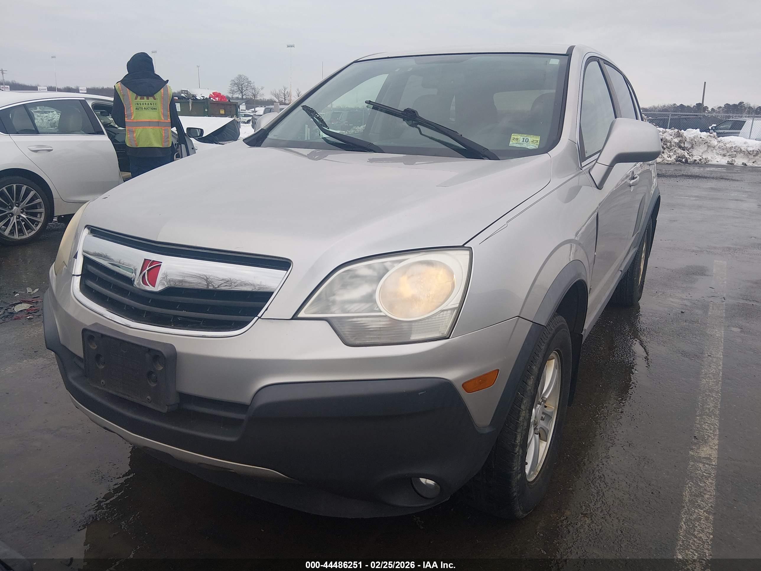 SATURN VUE image 2