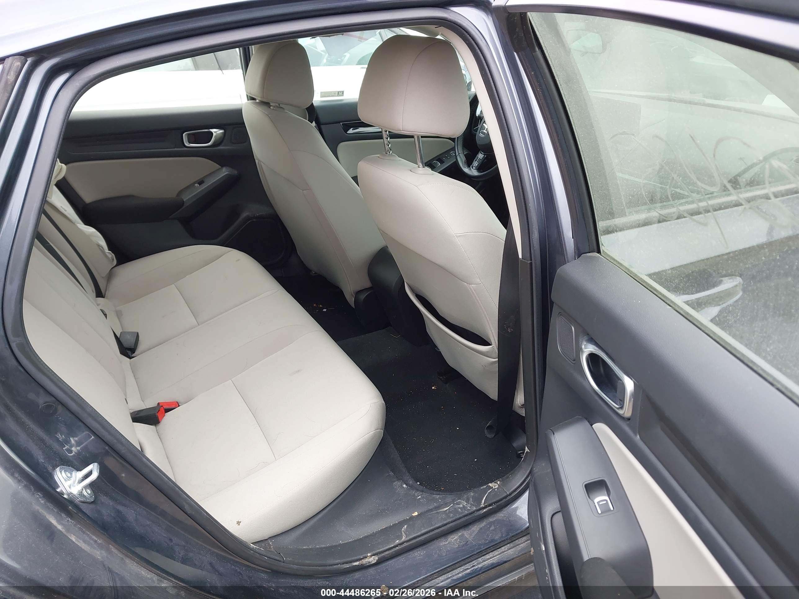 HONDA CIVIC image 8