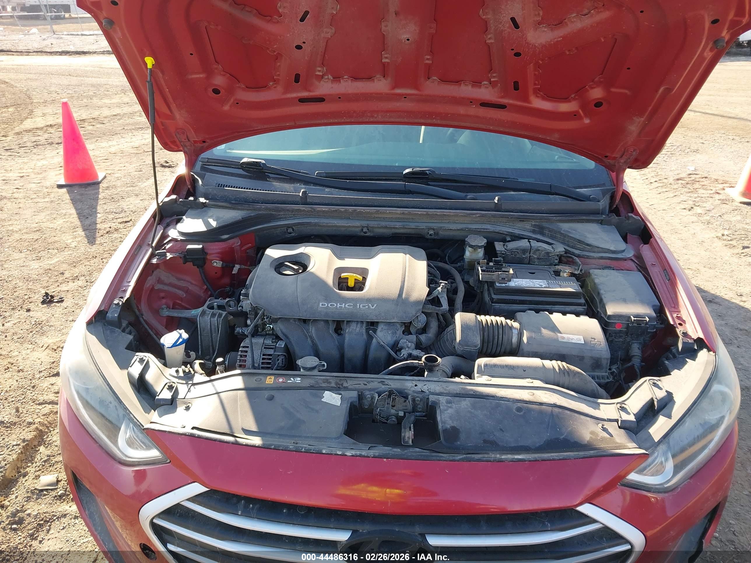 HYUNDAI ELANTRA image 10