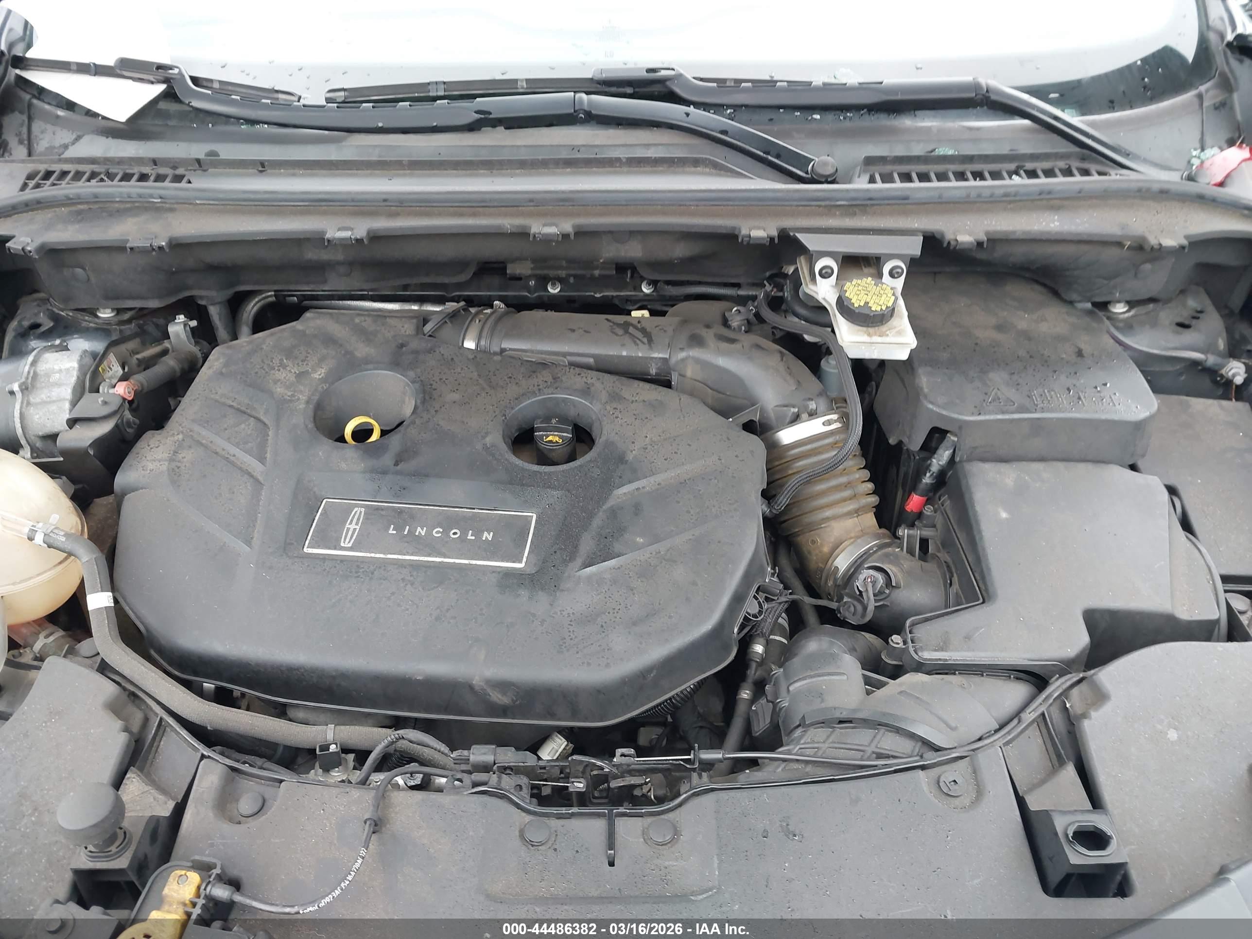 LINCOLN MKC image 10