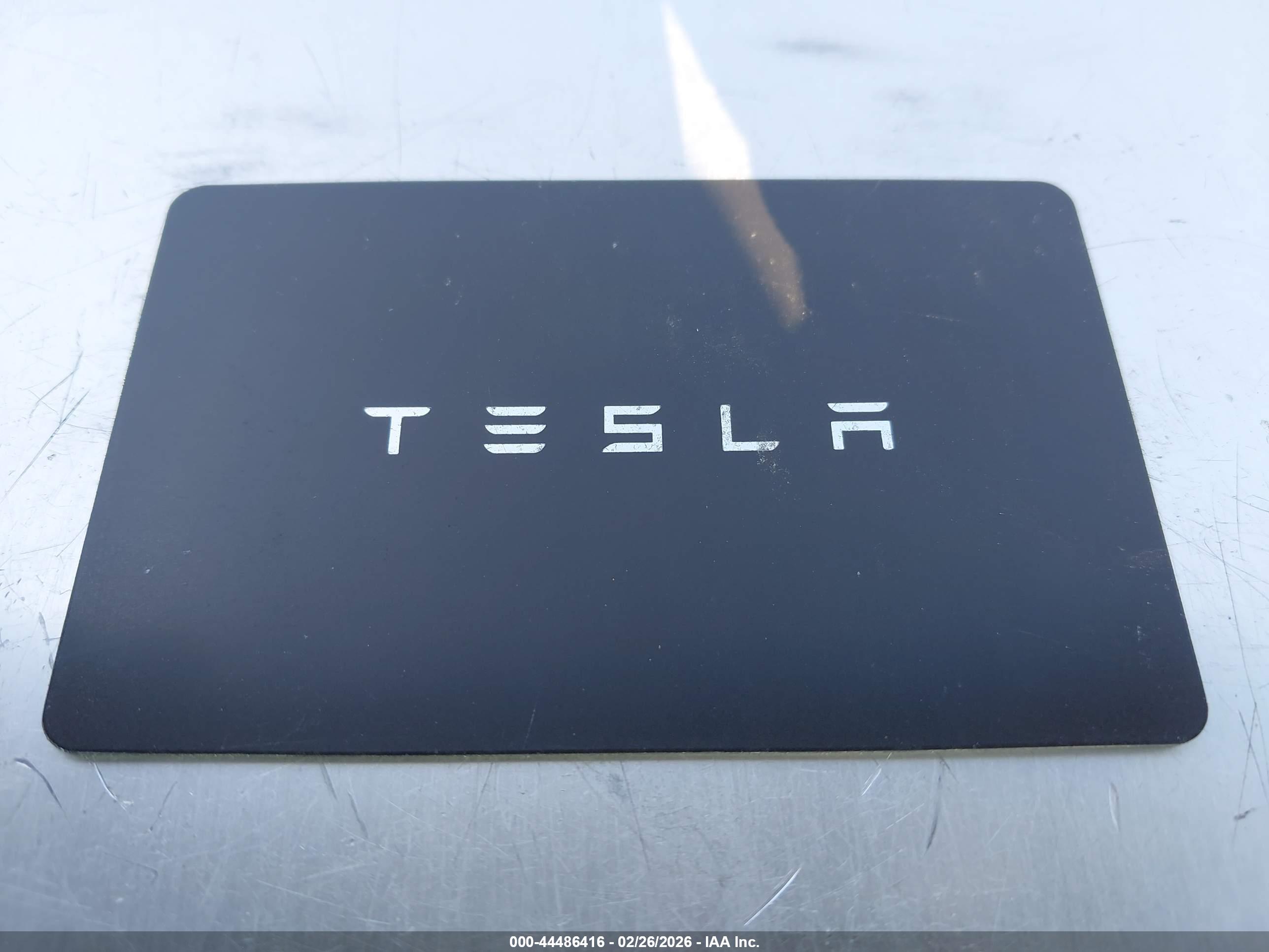 TESLA MODEL image 11