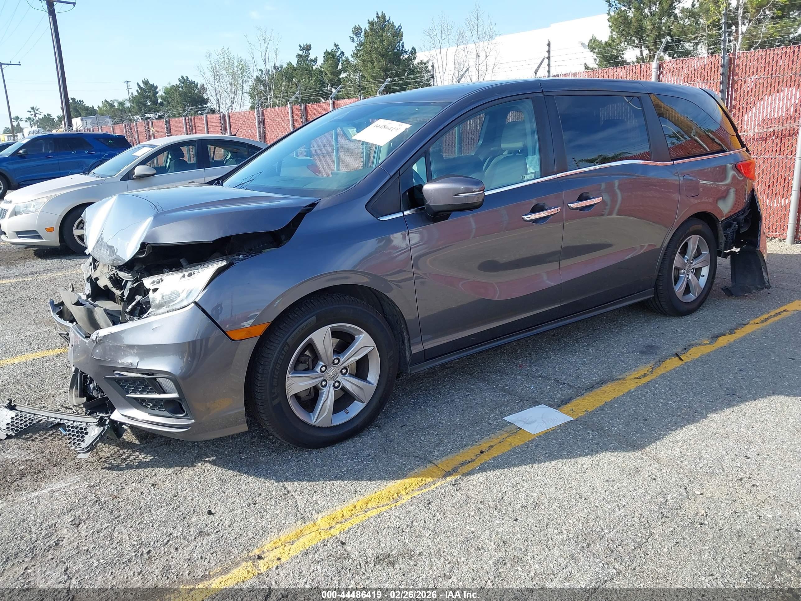 HONDA ODYSSEY image 2