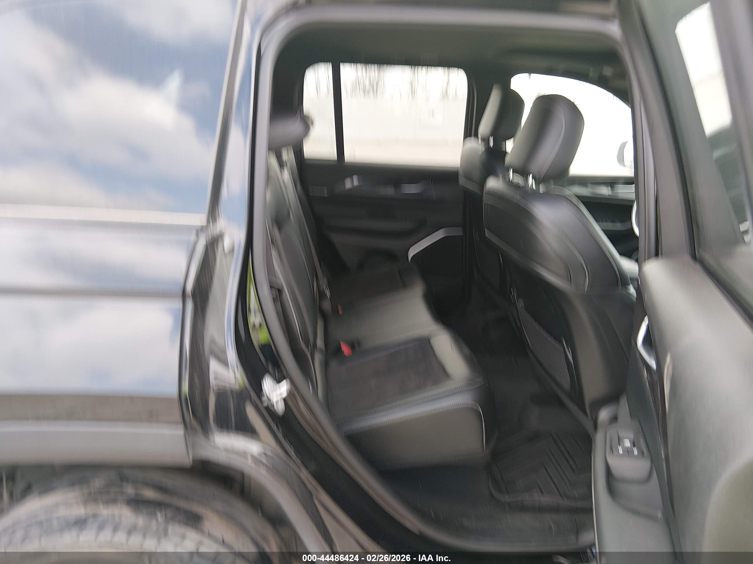 JEEP GRAND image 8