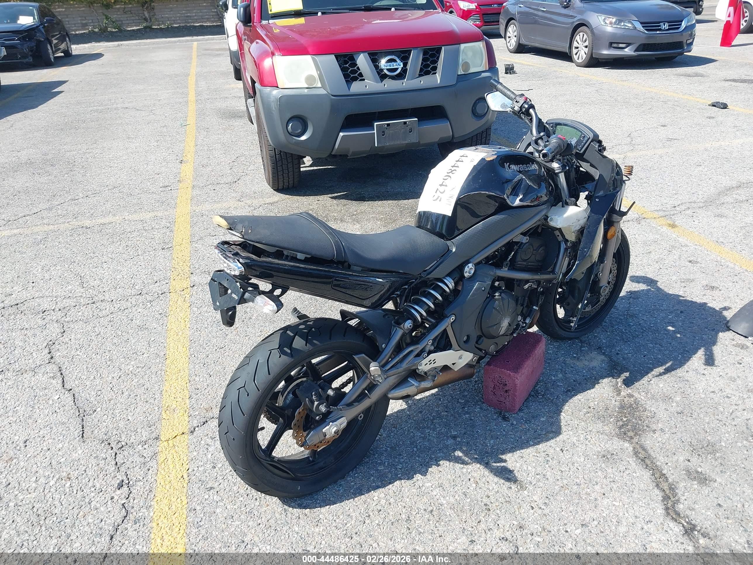 KAWASAKI EX650 image 4
