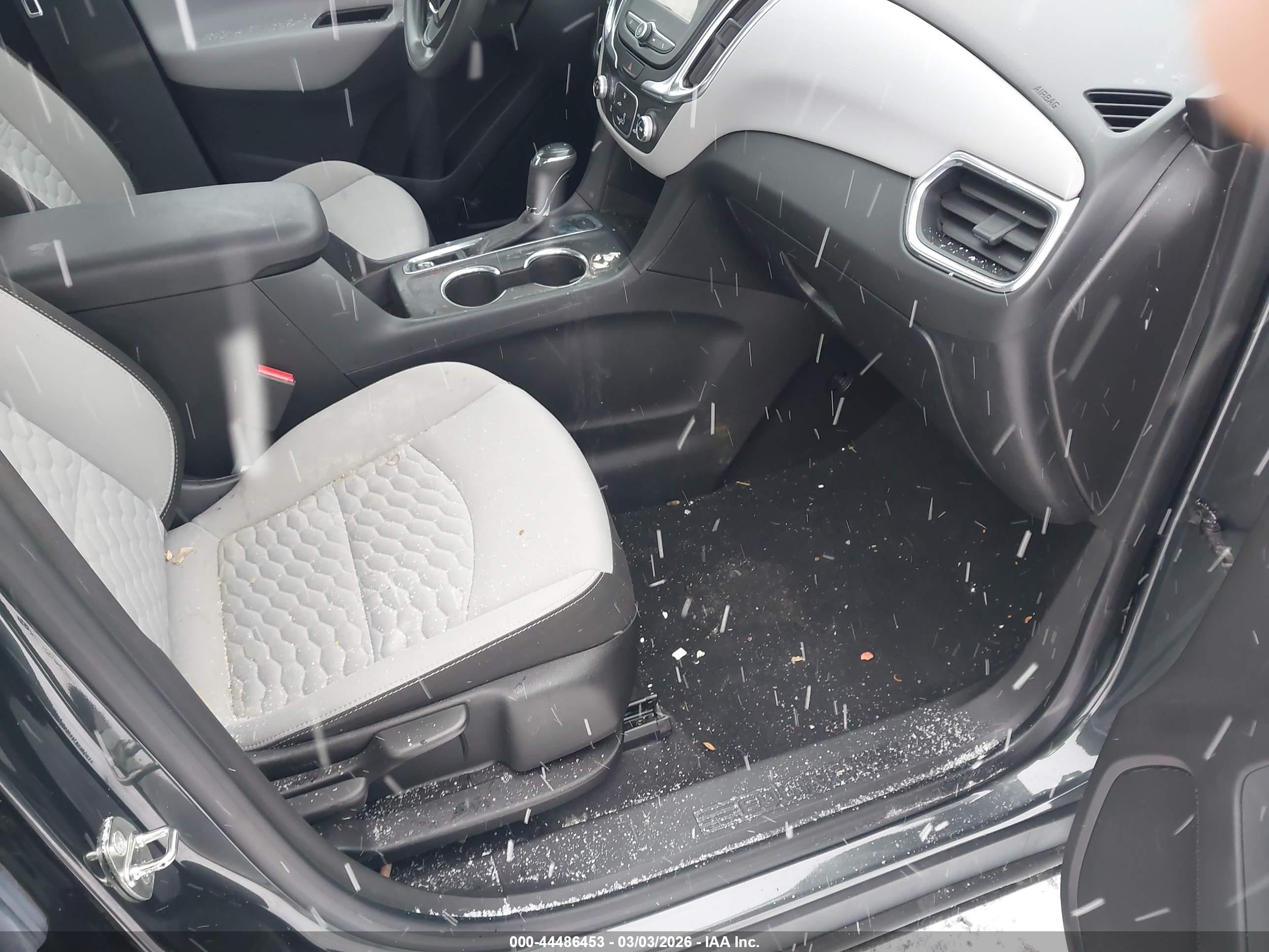 CHEVROLET EQUINOX image 5