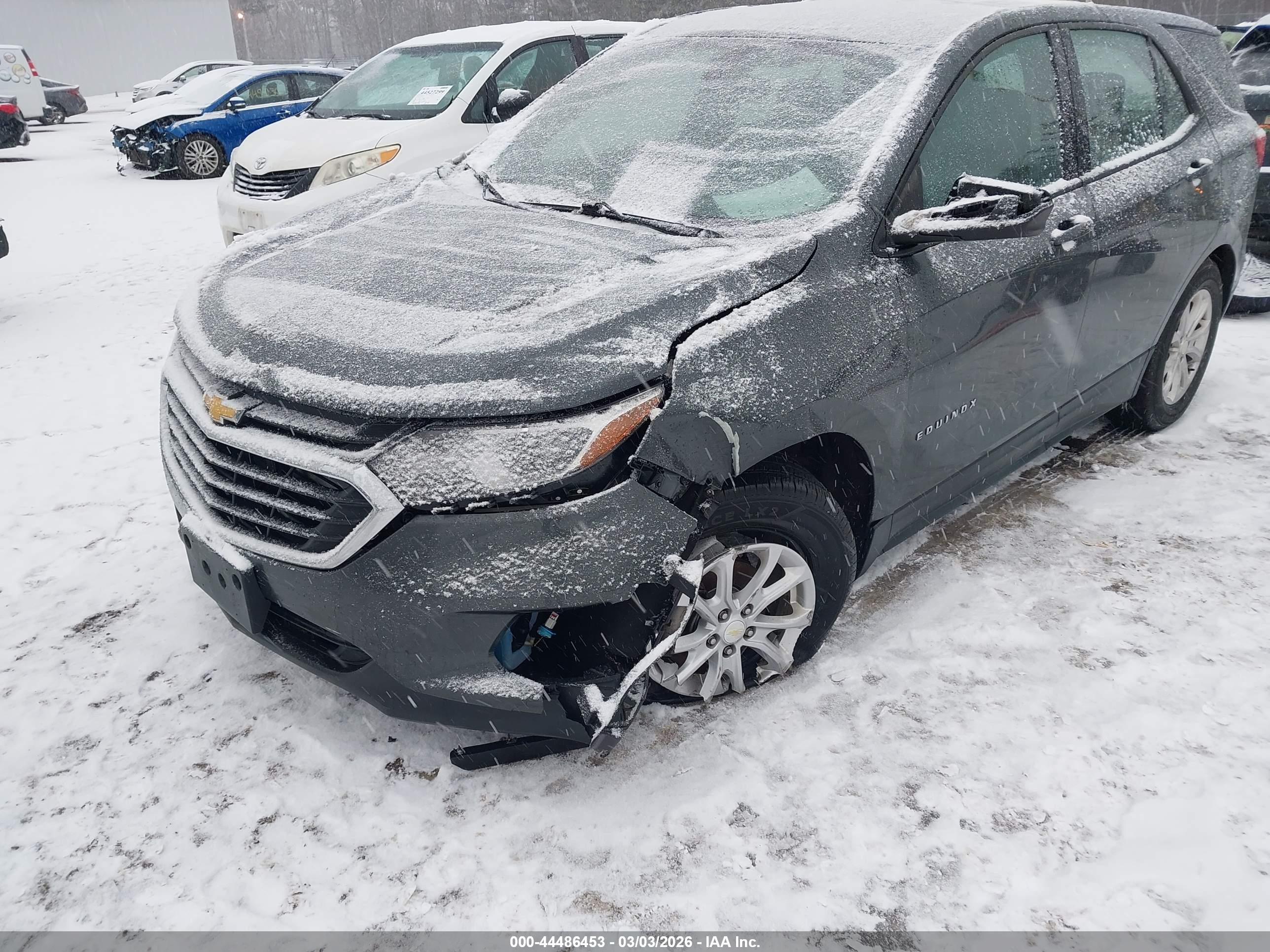 CHEVROLET EQUINOX image 6