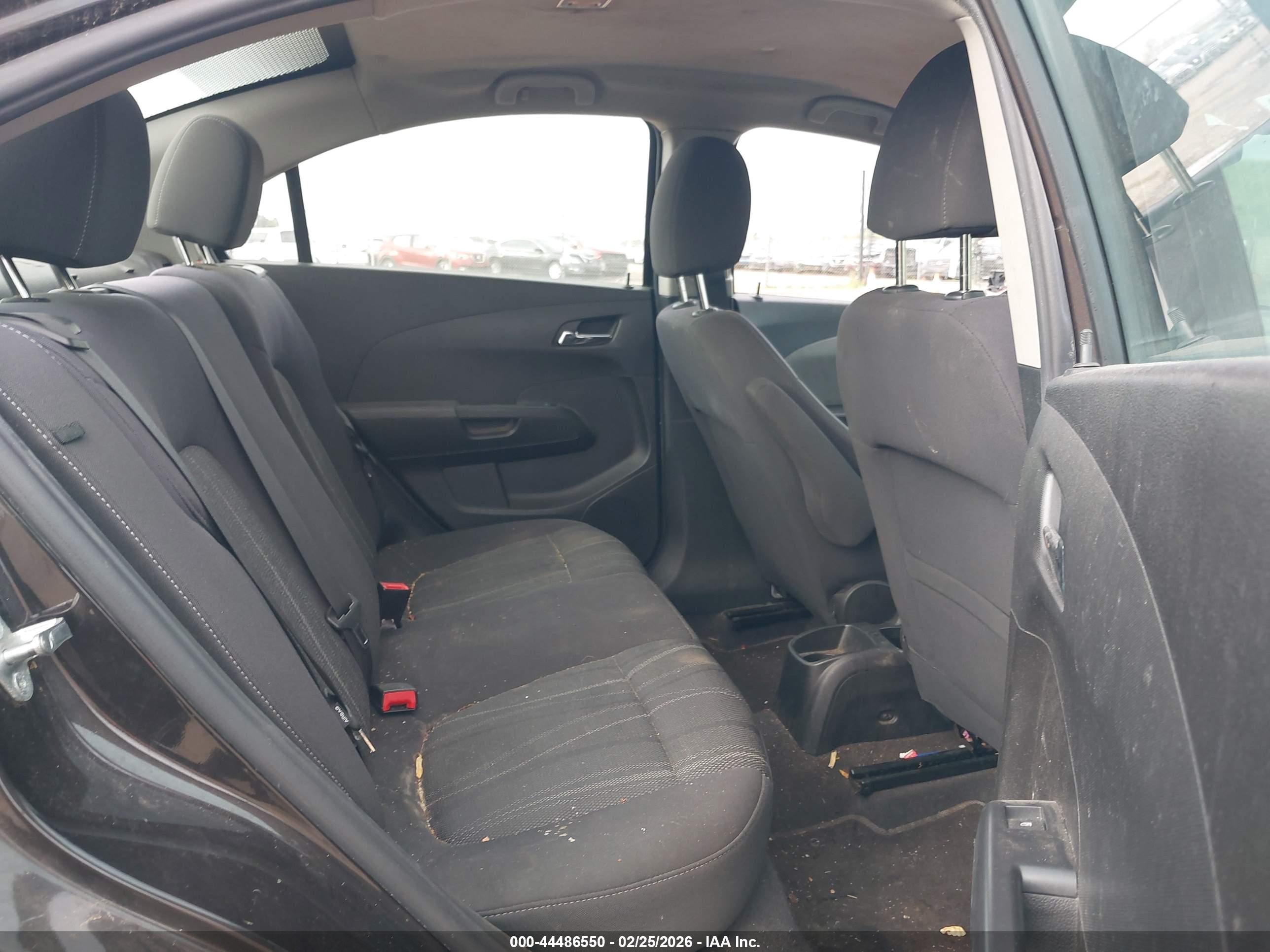 CHEVROLET SONIC image 8