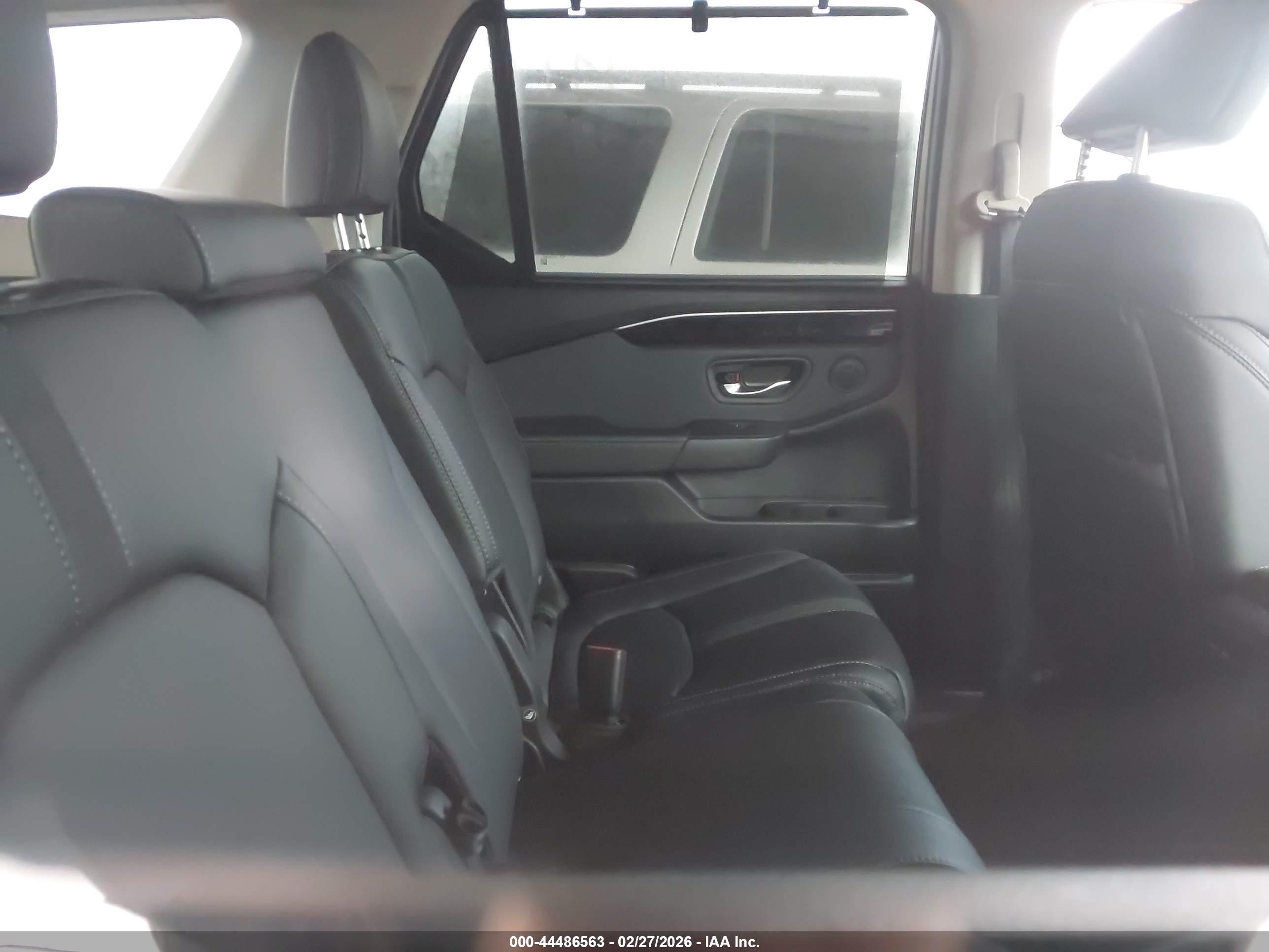 HONDA PILOT image 8