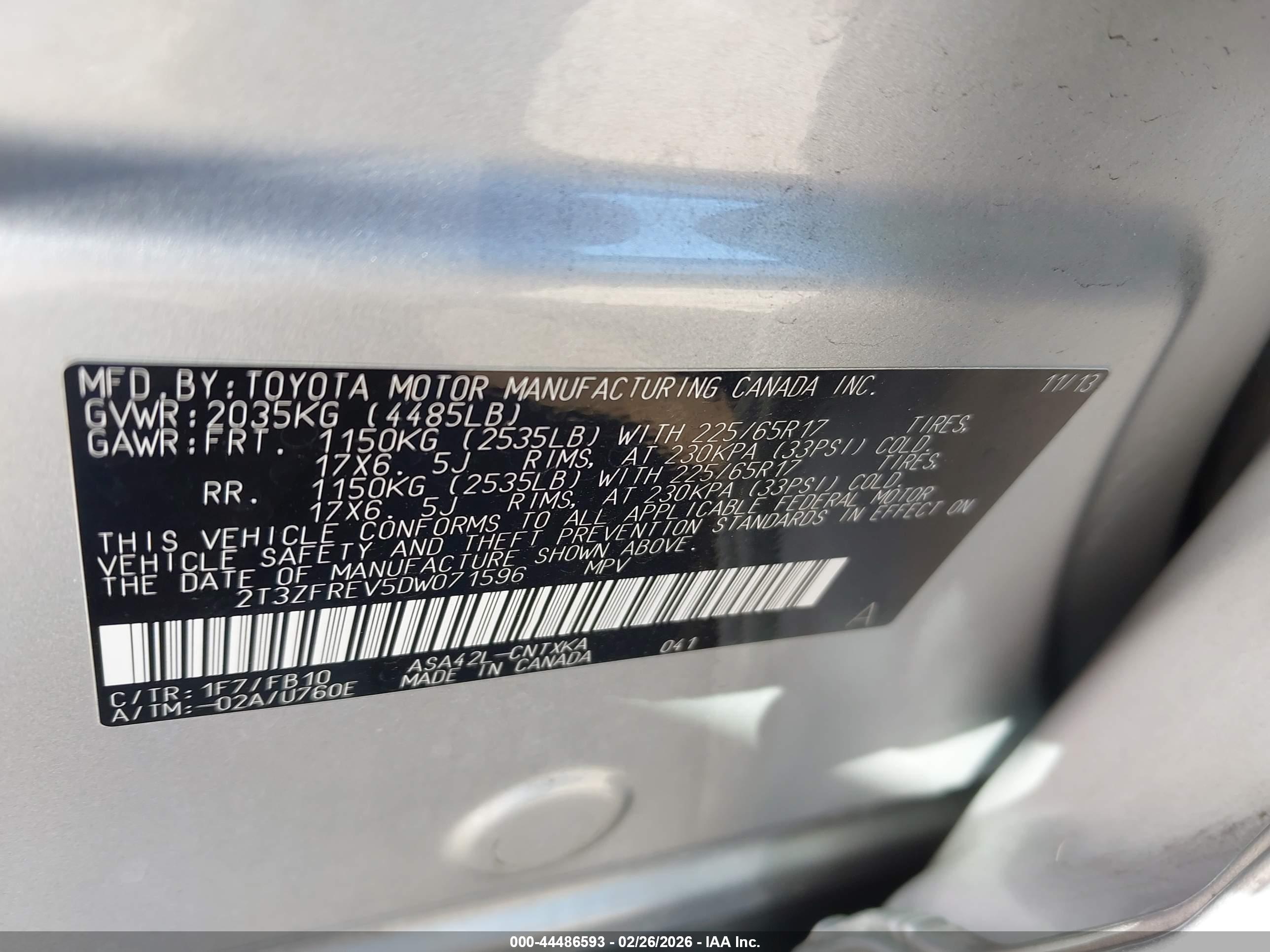 TOYOTA RAV4 image 9
