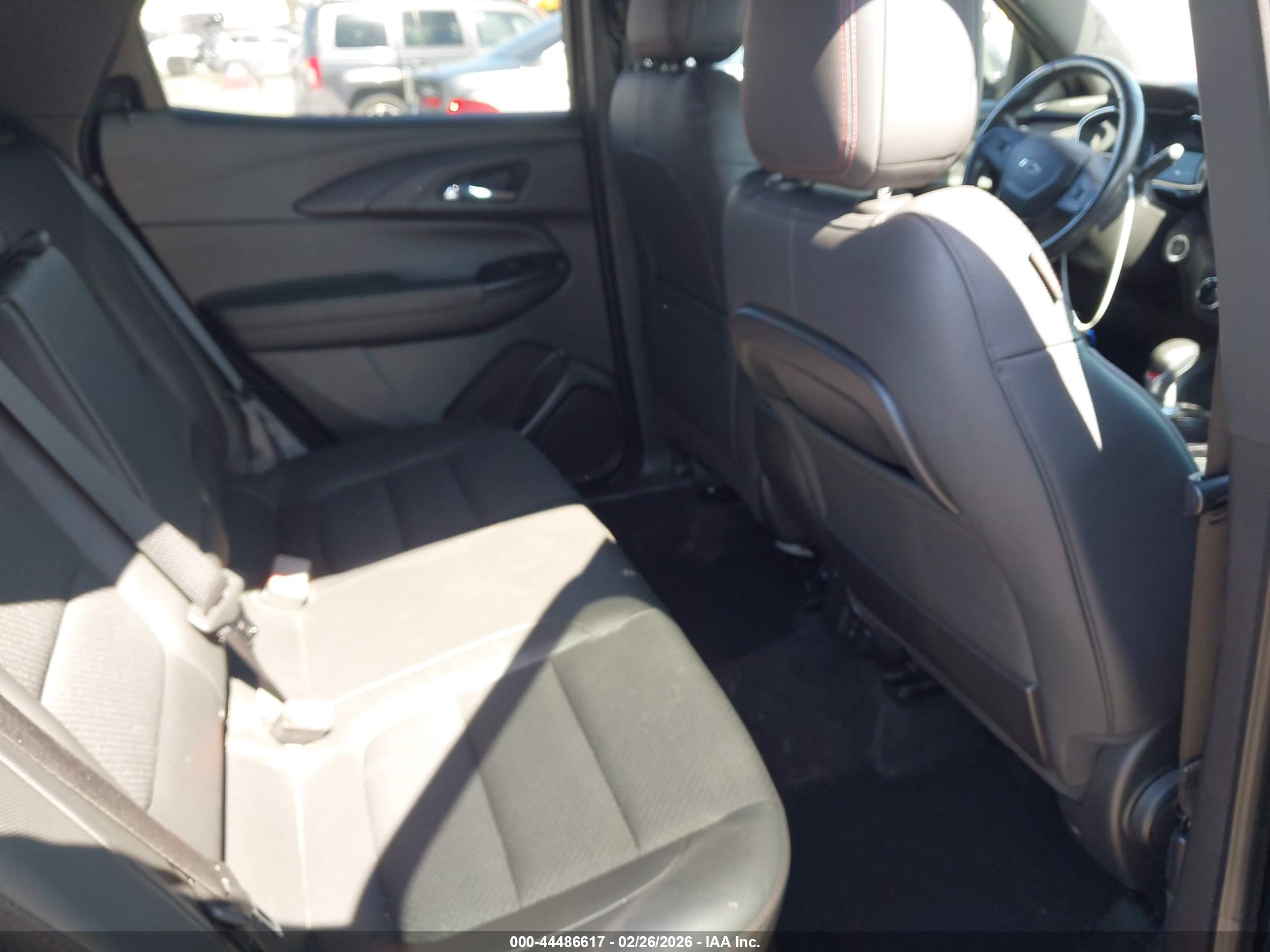 CHEVROLET TRAILBLAZER image 8