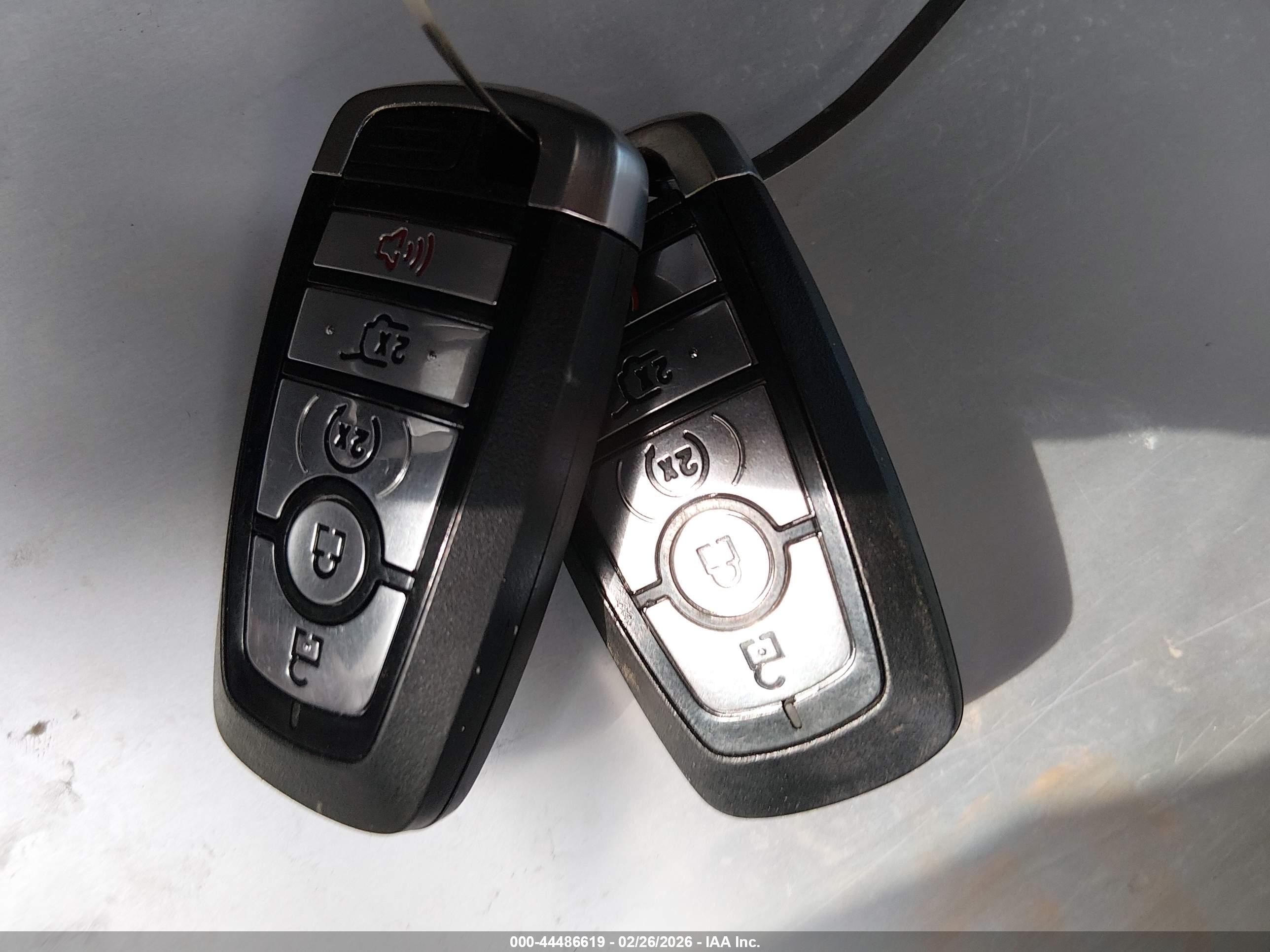 FORD EXPEDITION image 11