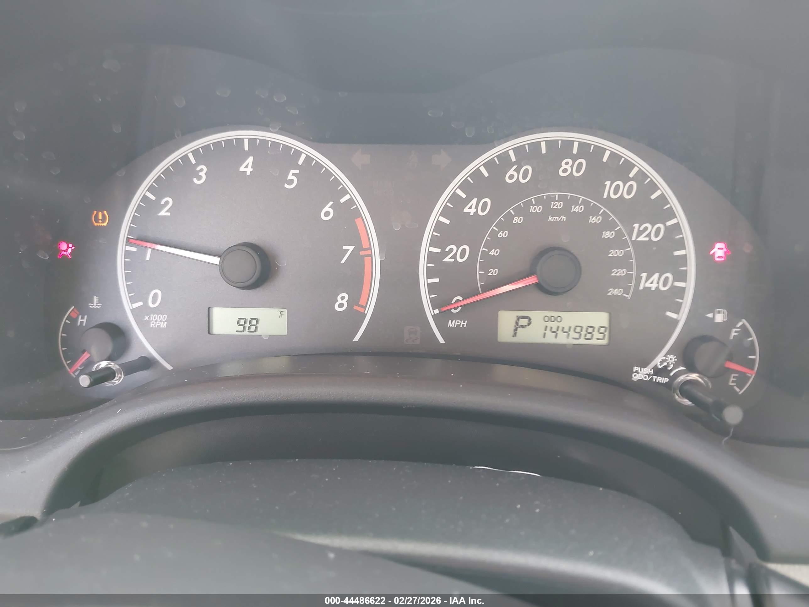 TOYOTA COROLLA image 7