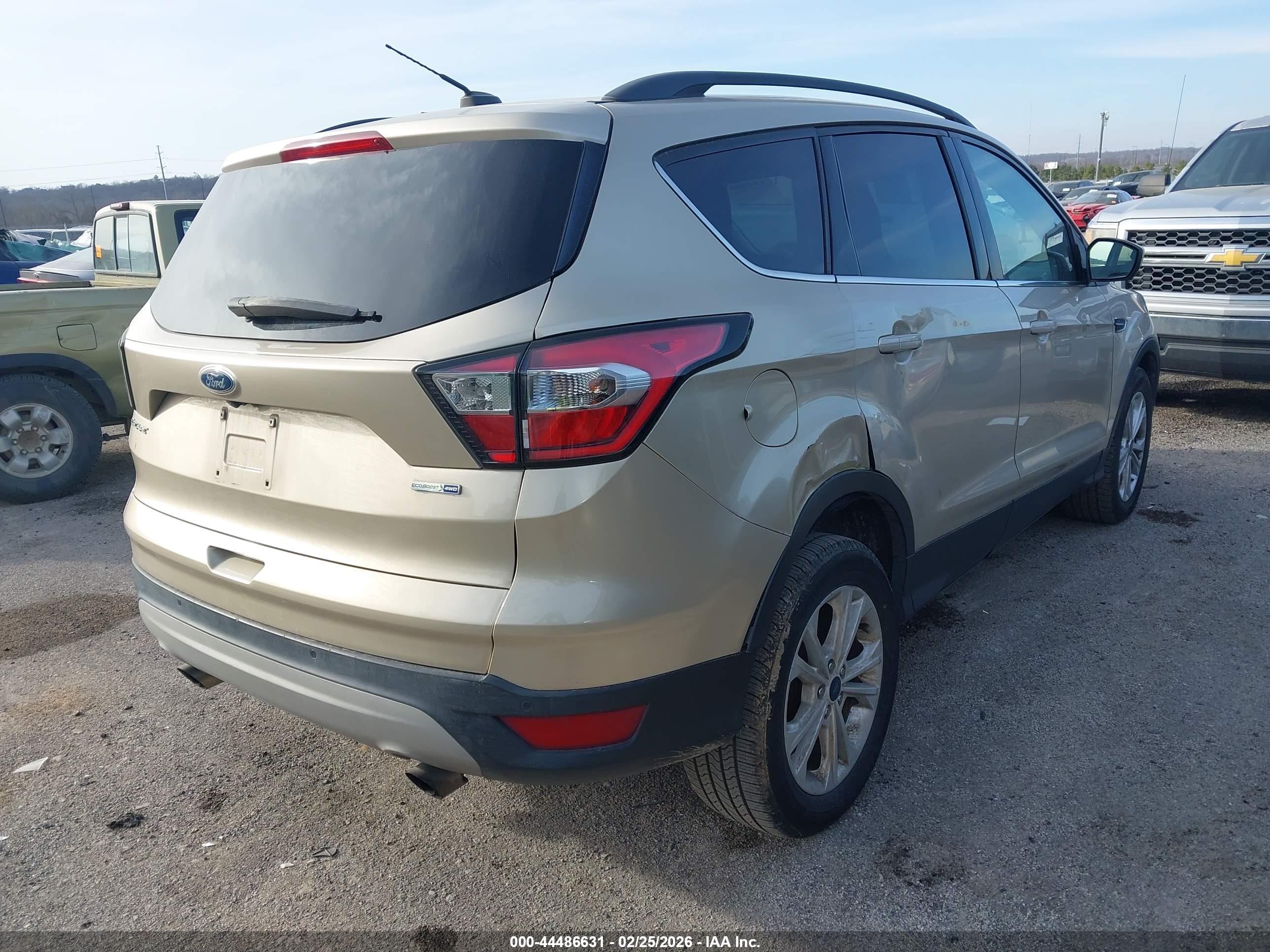 FORD ESCAPE image 4