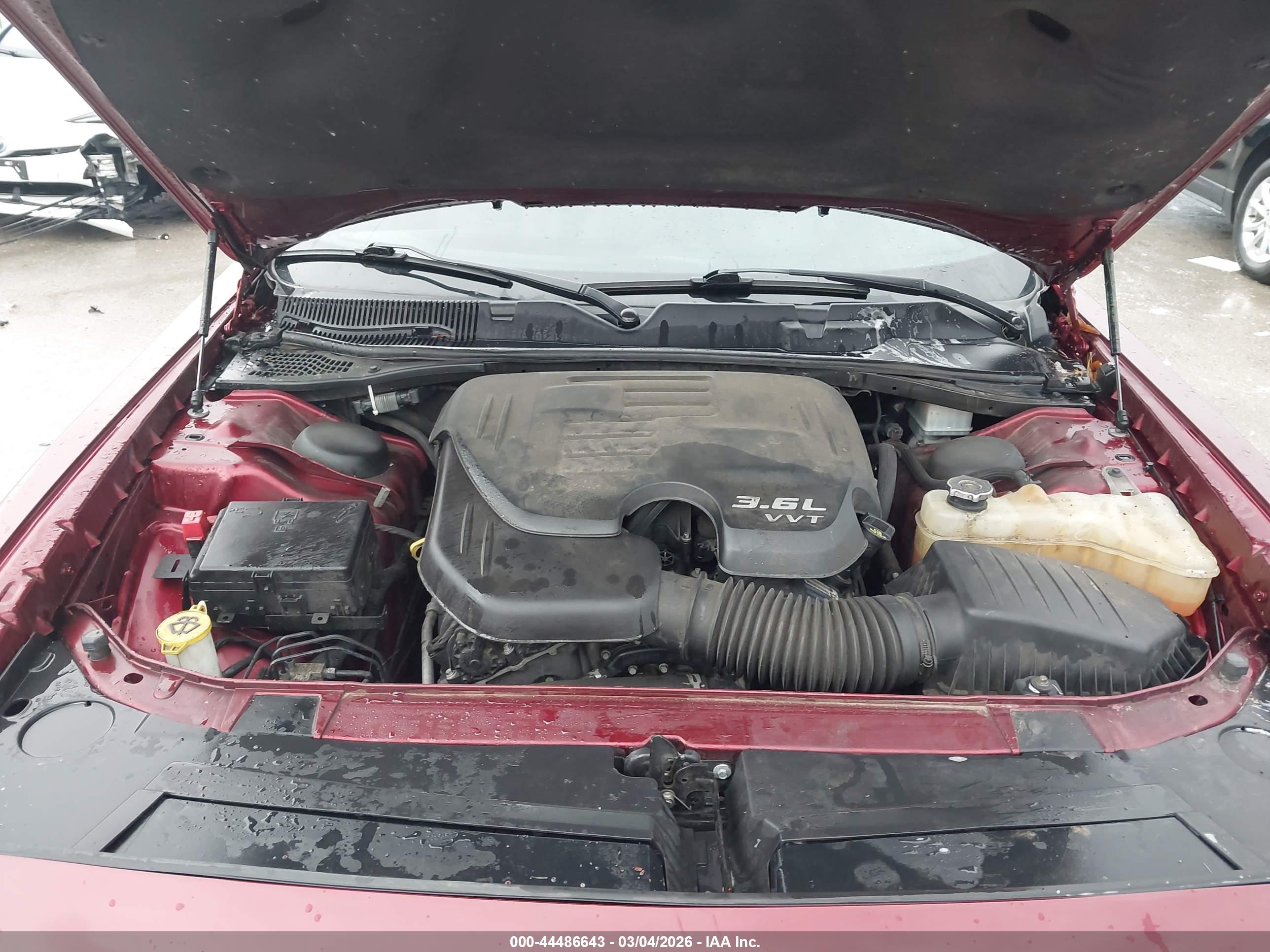 DODGE CHALLENGER image 10