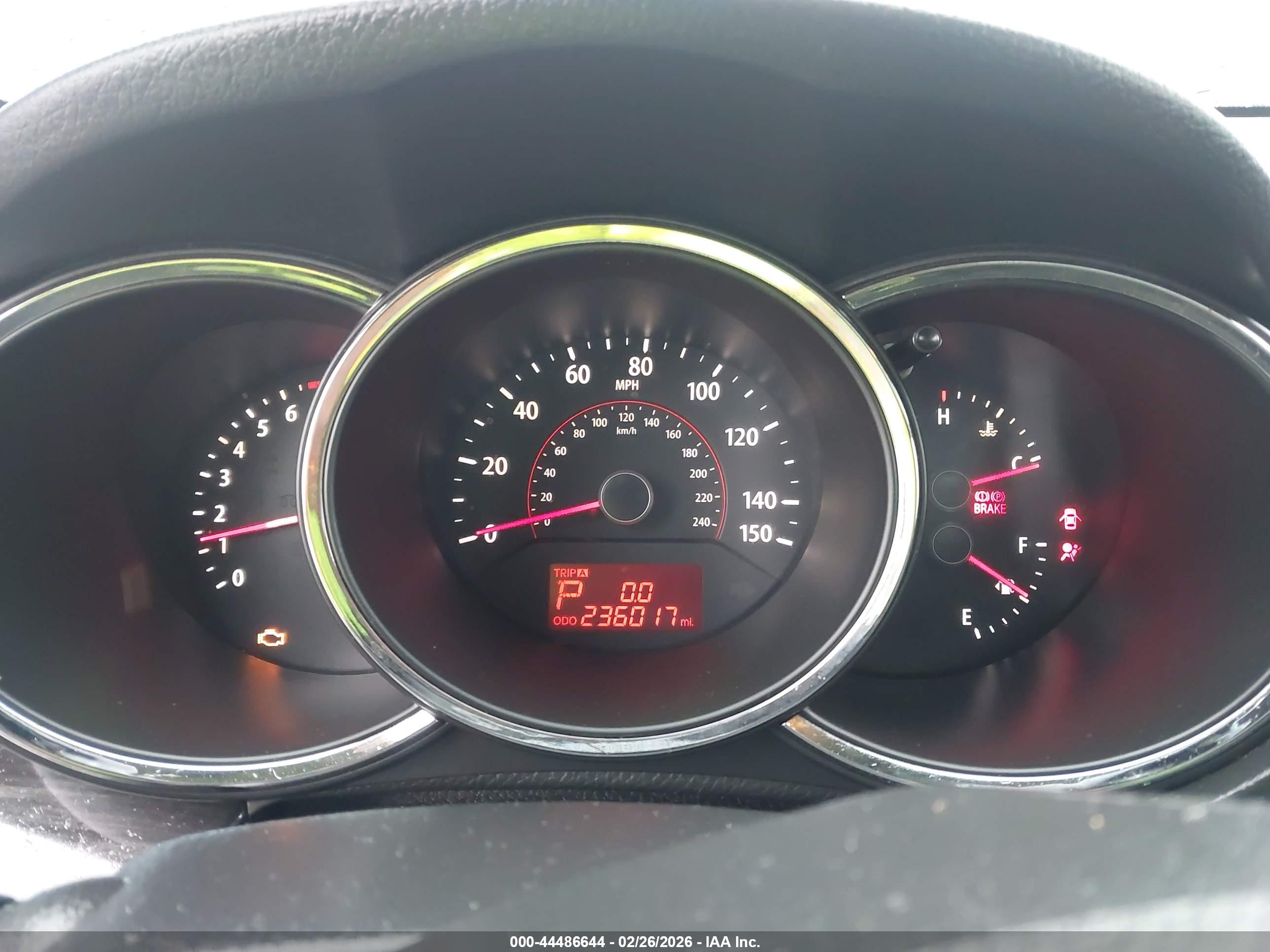KIA SORENTO image 7