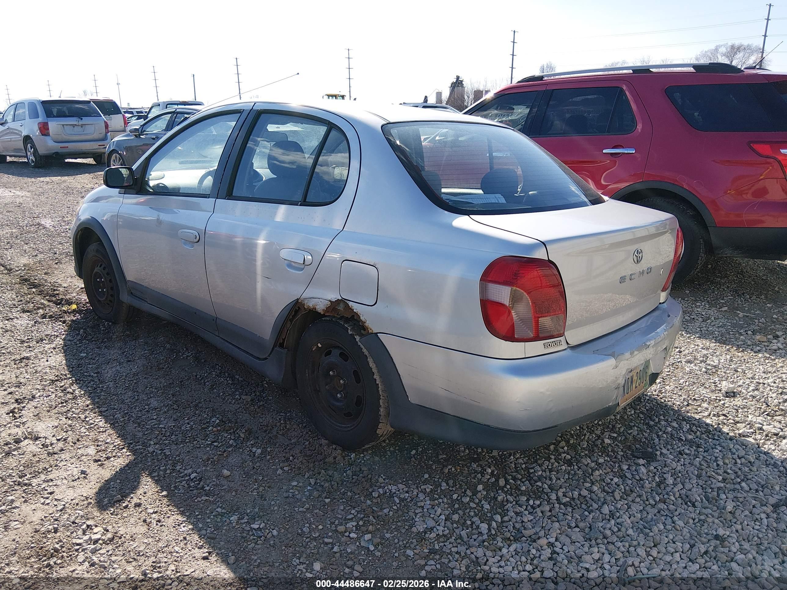 TOYOTA ECHO image 3