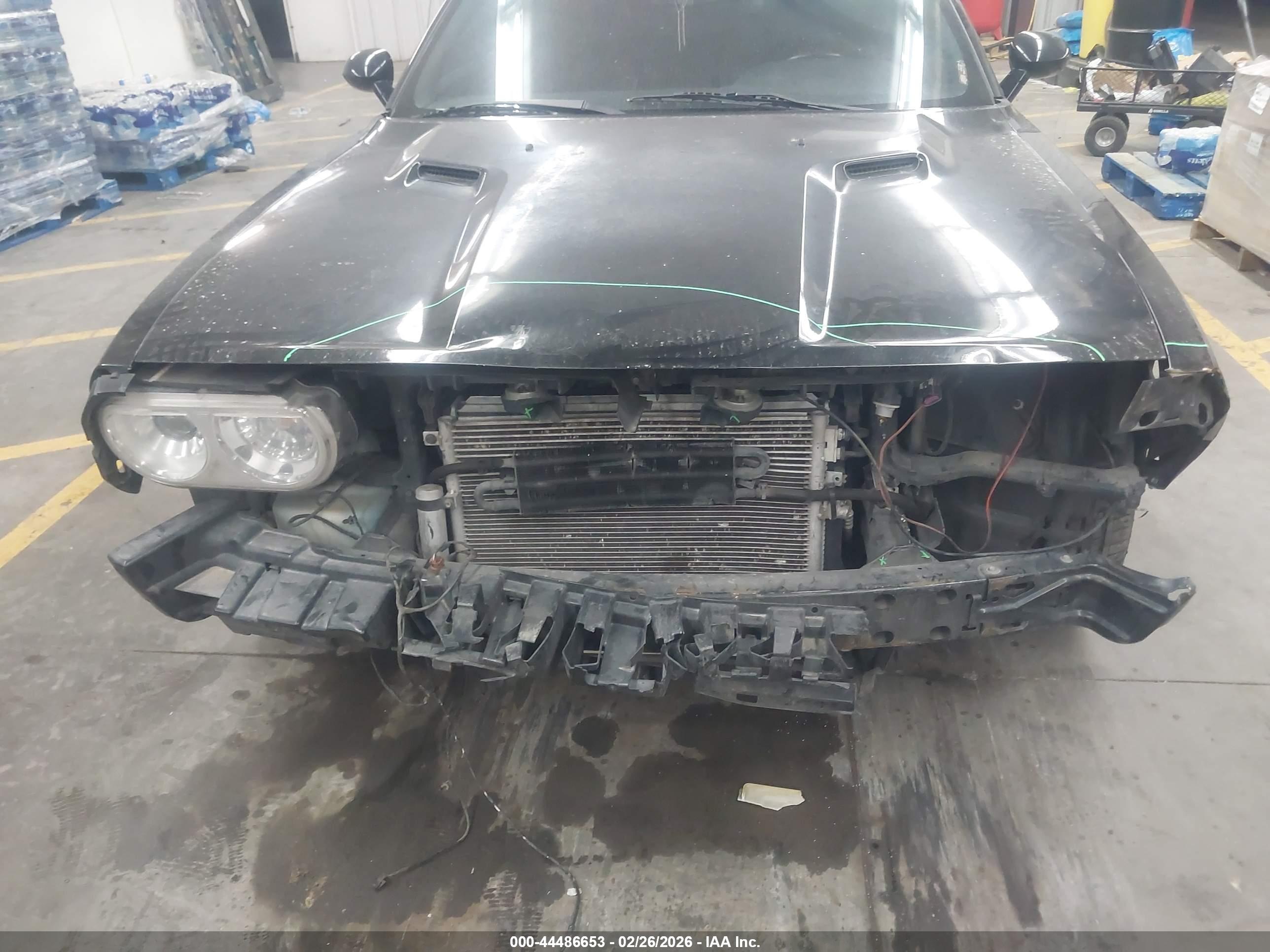 DODGE CHALLENGER image 6