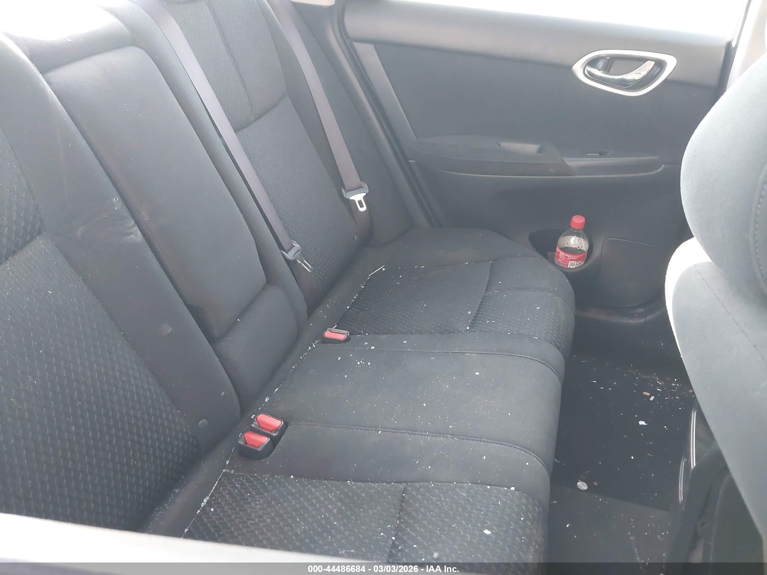 NISSAN SENTRA image 8